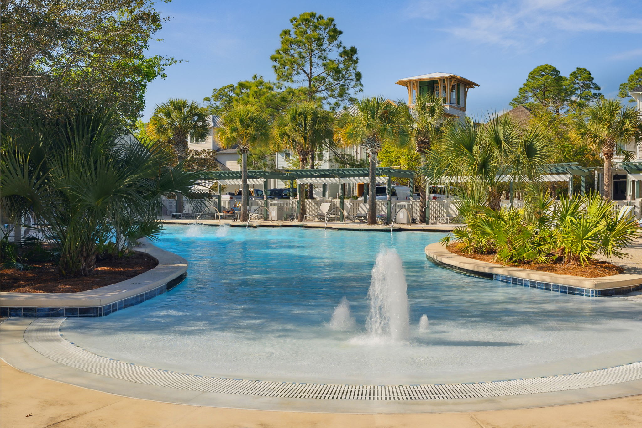 Community Pool - 7 Min Walk