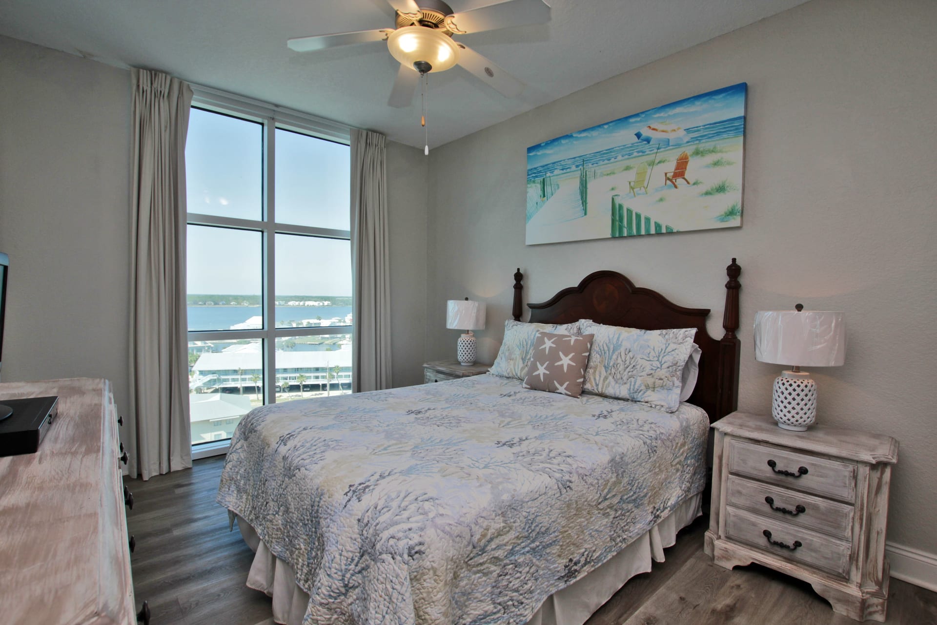 6 Guest Bedroom 1 (1)