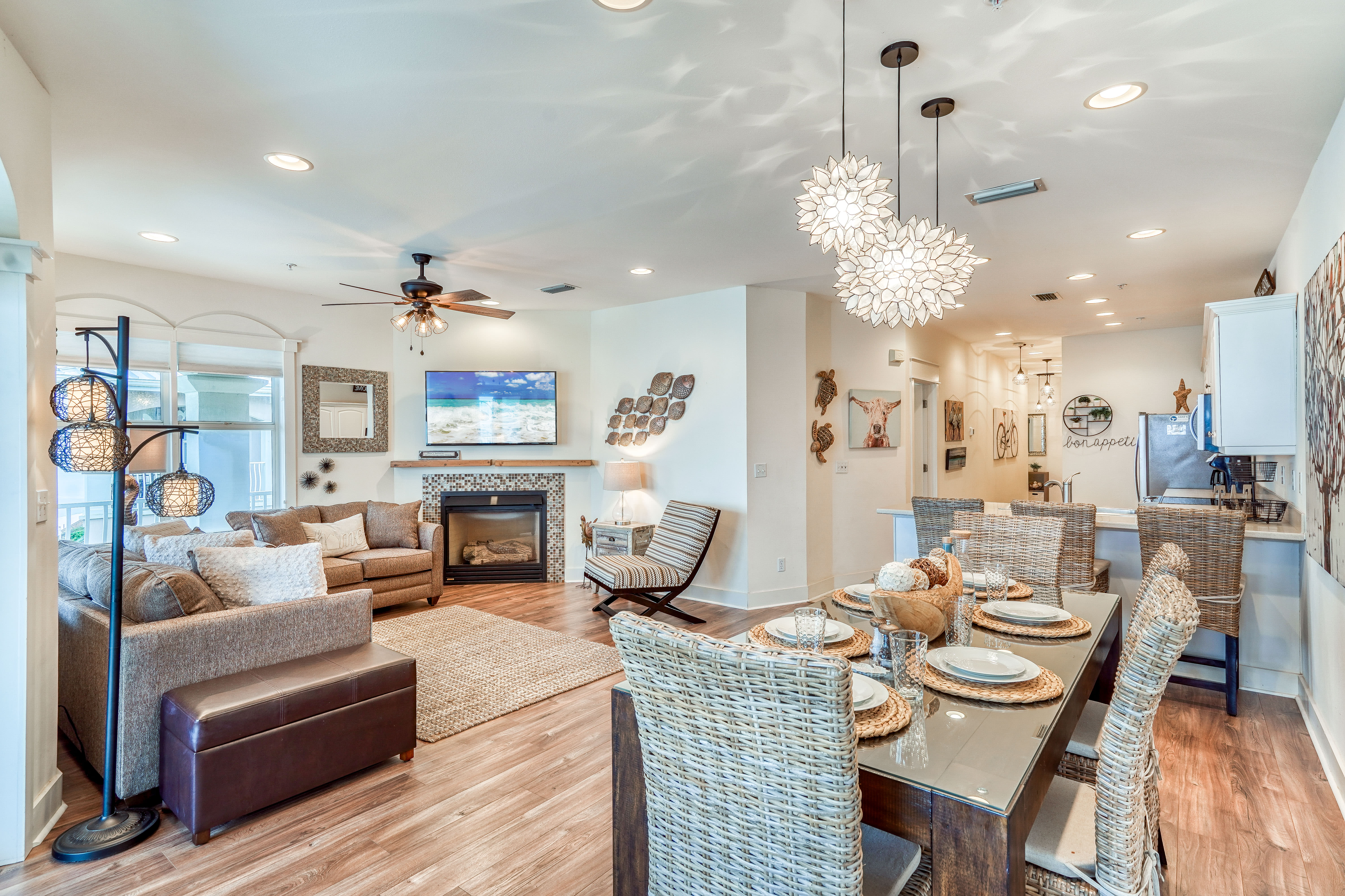 Main Living Area - Alternate View