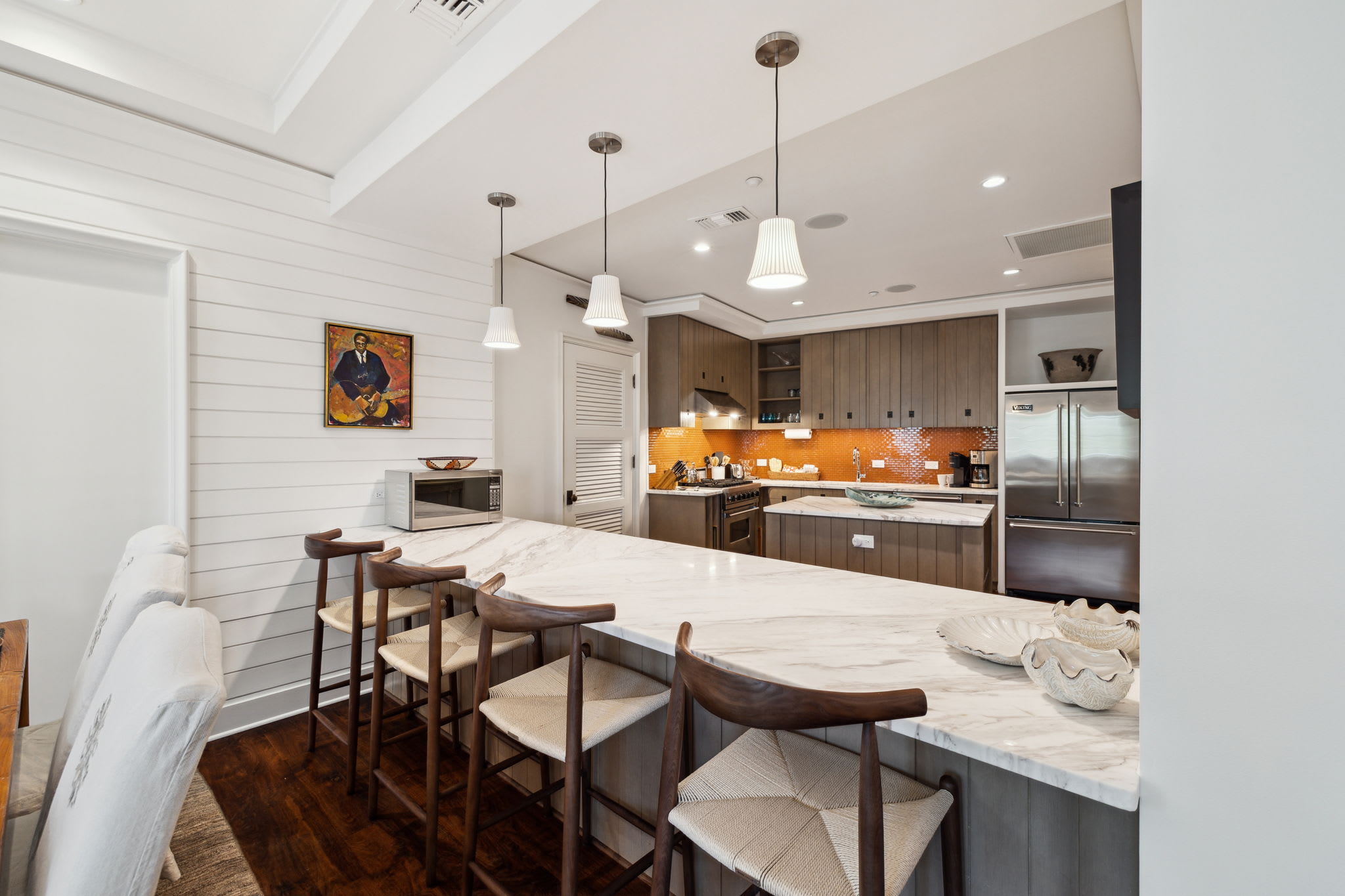 Ample Countertop Space & Bar Seating for 4!