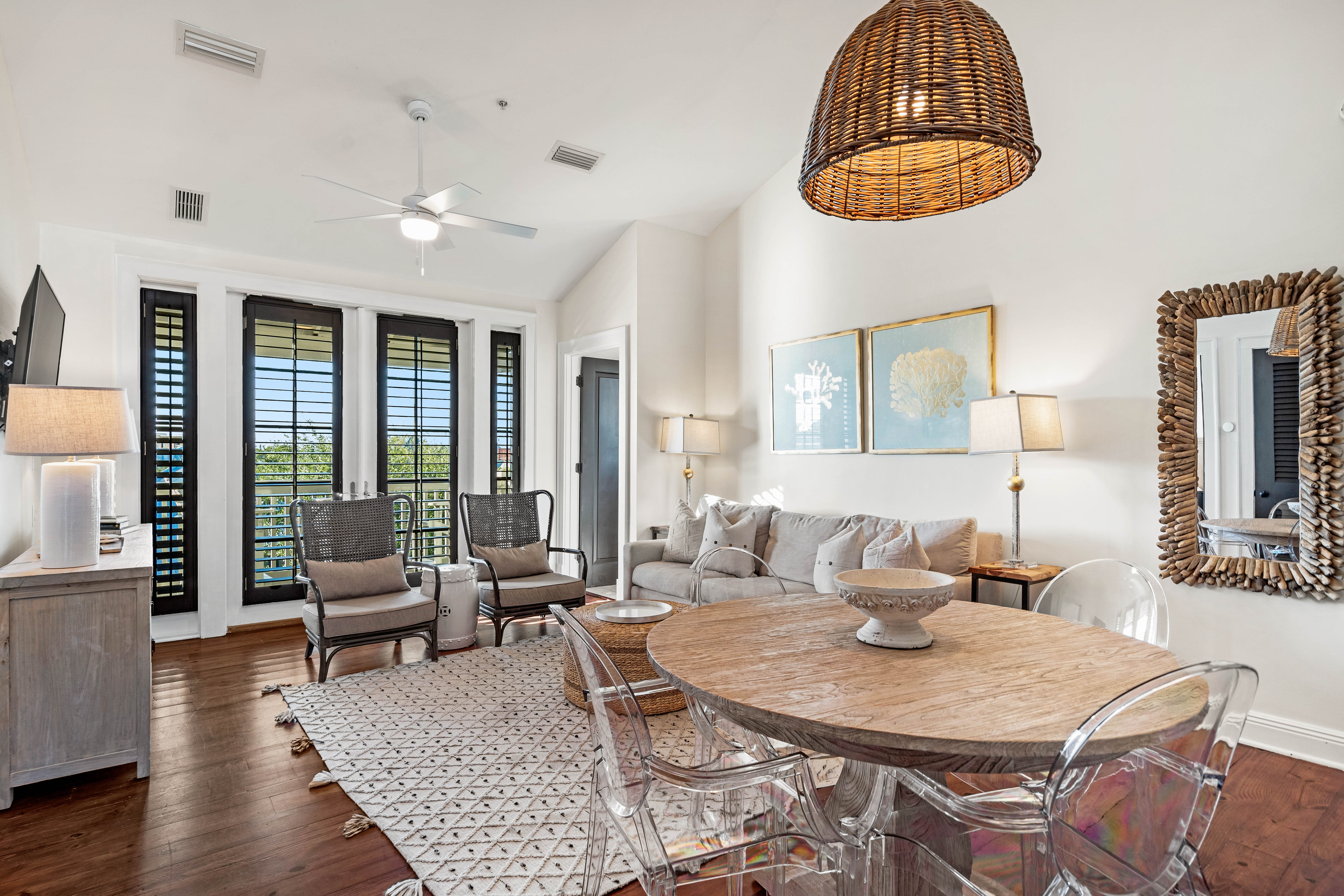 Main Living Area - Open Concept Indoor/Outdoor for Entertaining