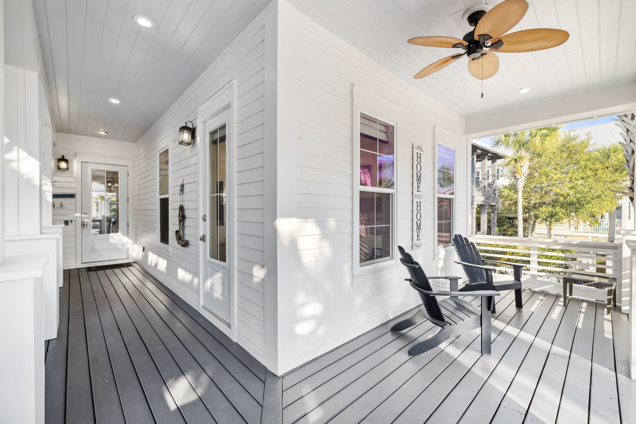 Inviting Front Porch - Perfect for Morning Coffee
