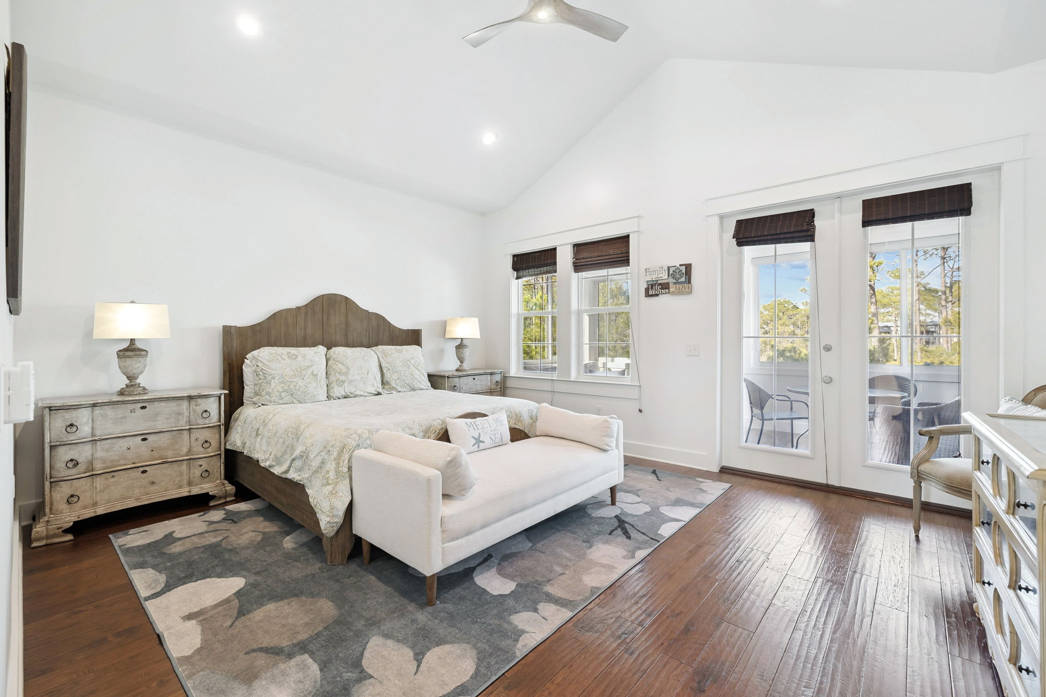 2nd Floor - Primary King Suite