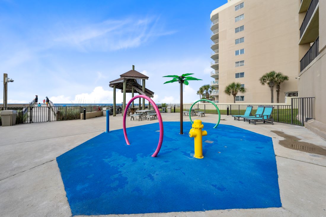 6 Phoenix I Kids Splash Pad