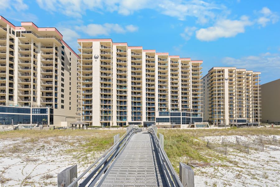 1 PHIII EXTERIOR BEACH