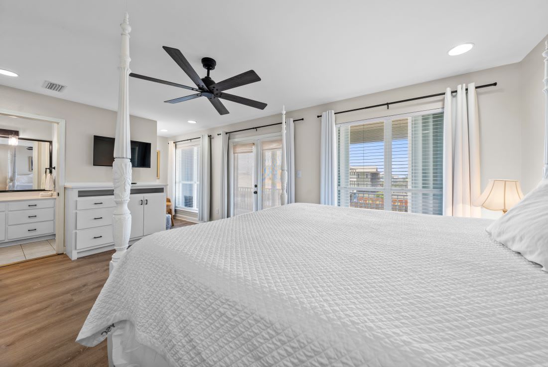 15 Wave Watch II Primary Bedroom