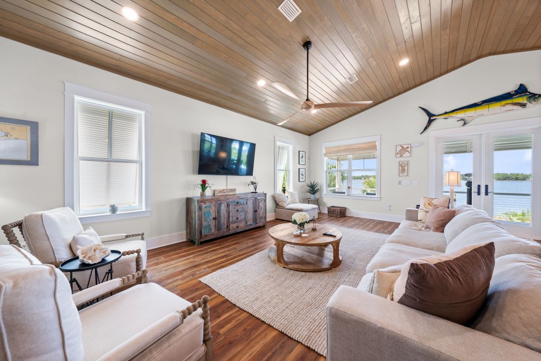 2 His & Hers Living Room