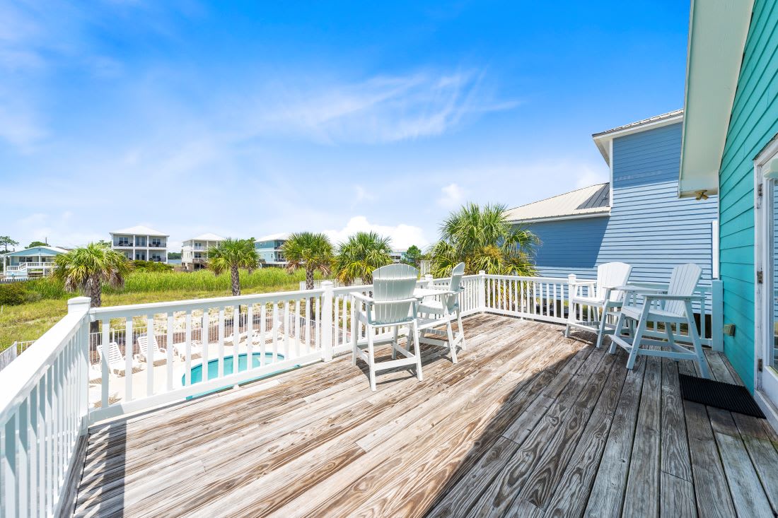 26 4 Shore Back Deck