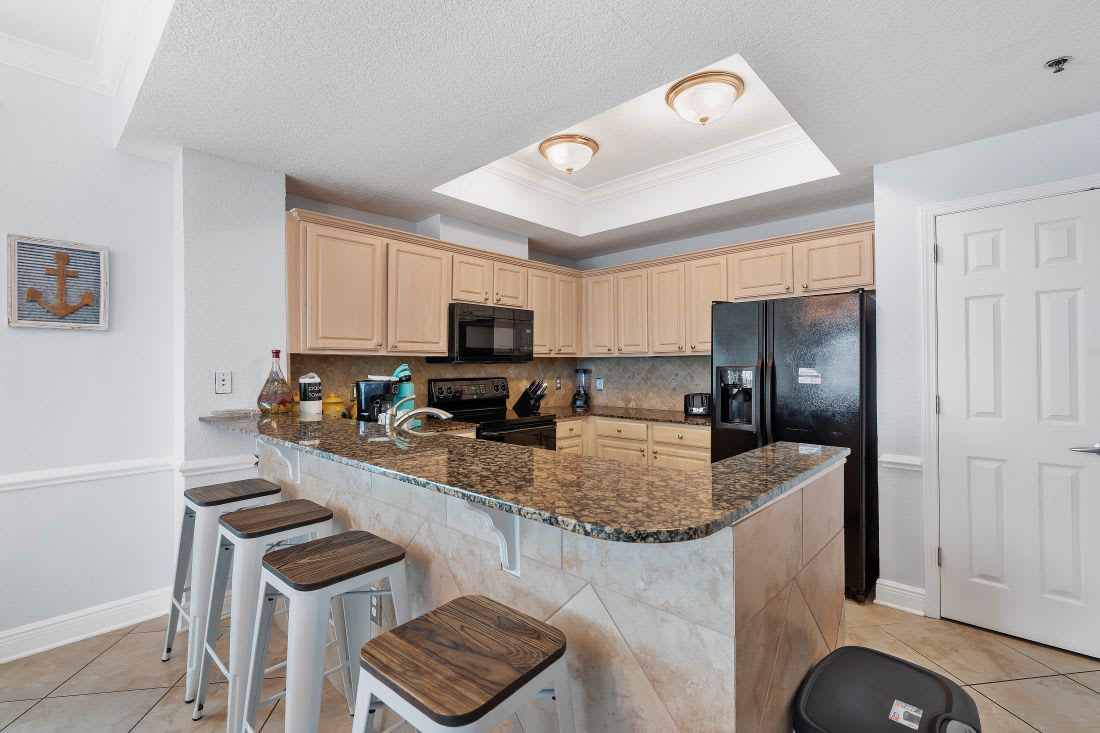 9 Crystal Shores West 208 Kitchen