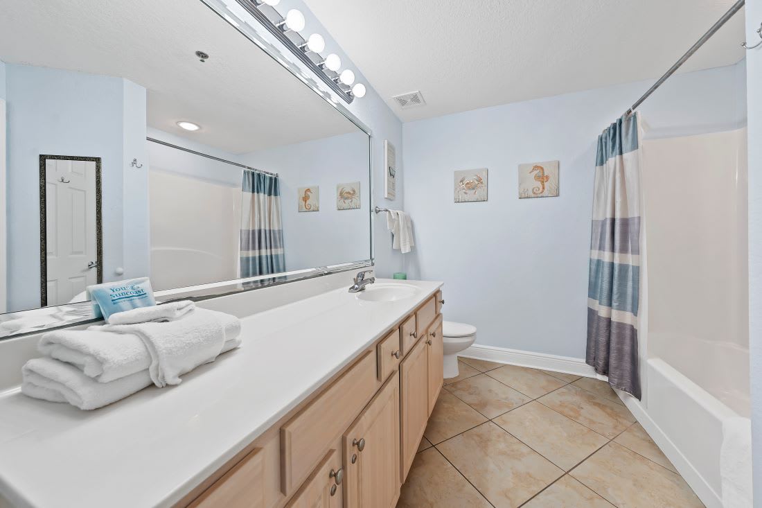 19 Crystal Shores West 208 Bathroom 2