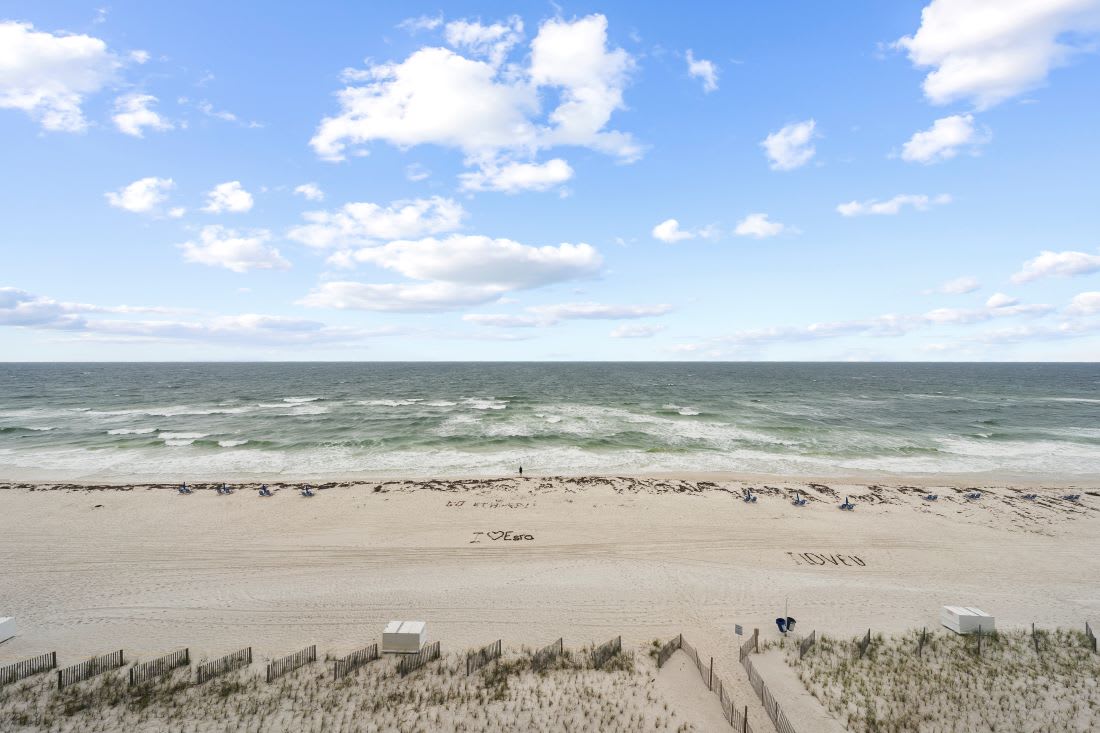 26 Crystal Shores West 208 View