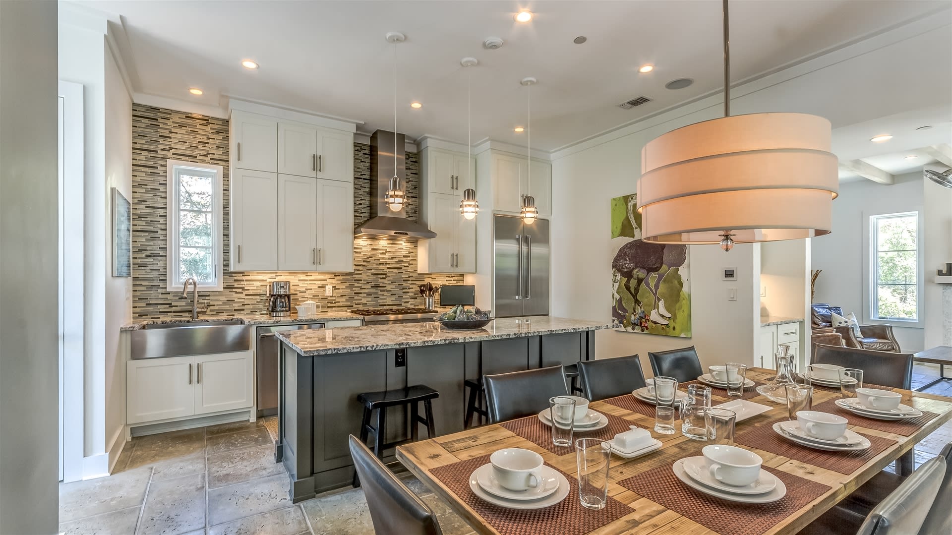 Dining Area - Seating for Eight