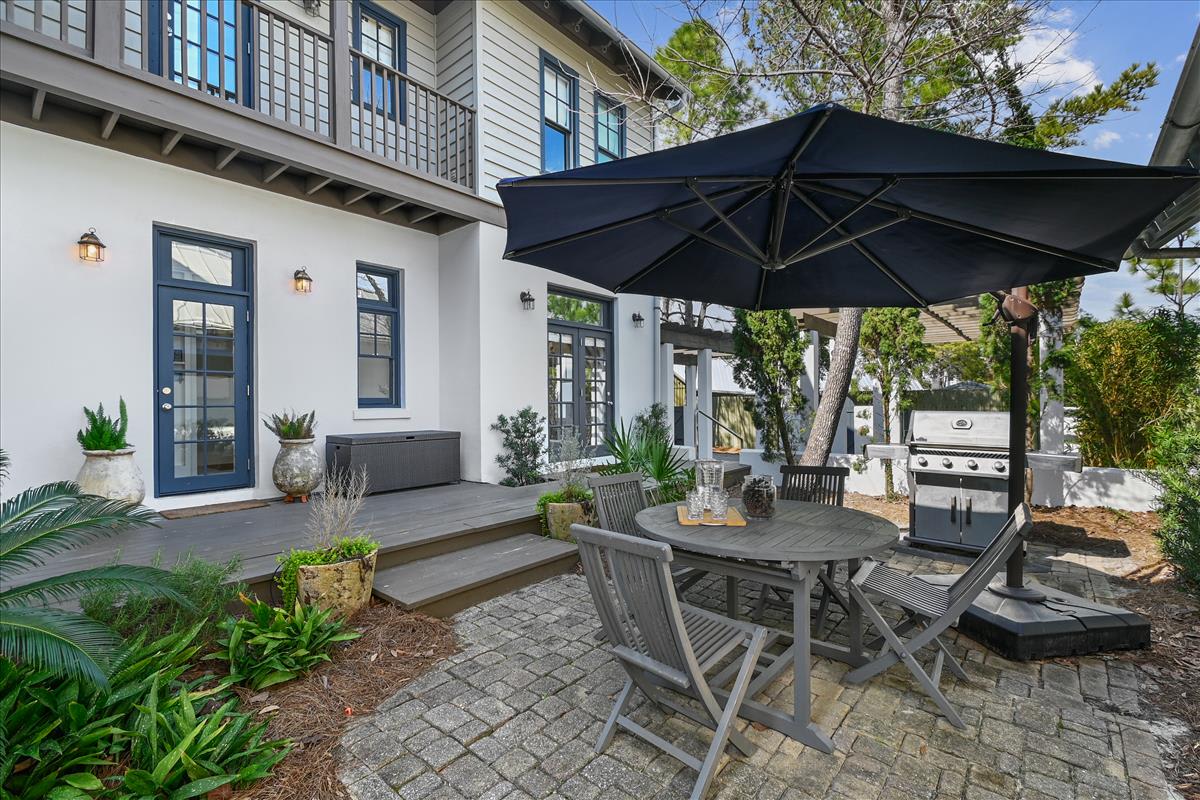 Grill Dinner and Dine Al Fresco!