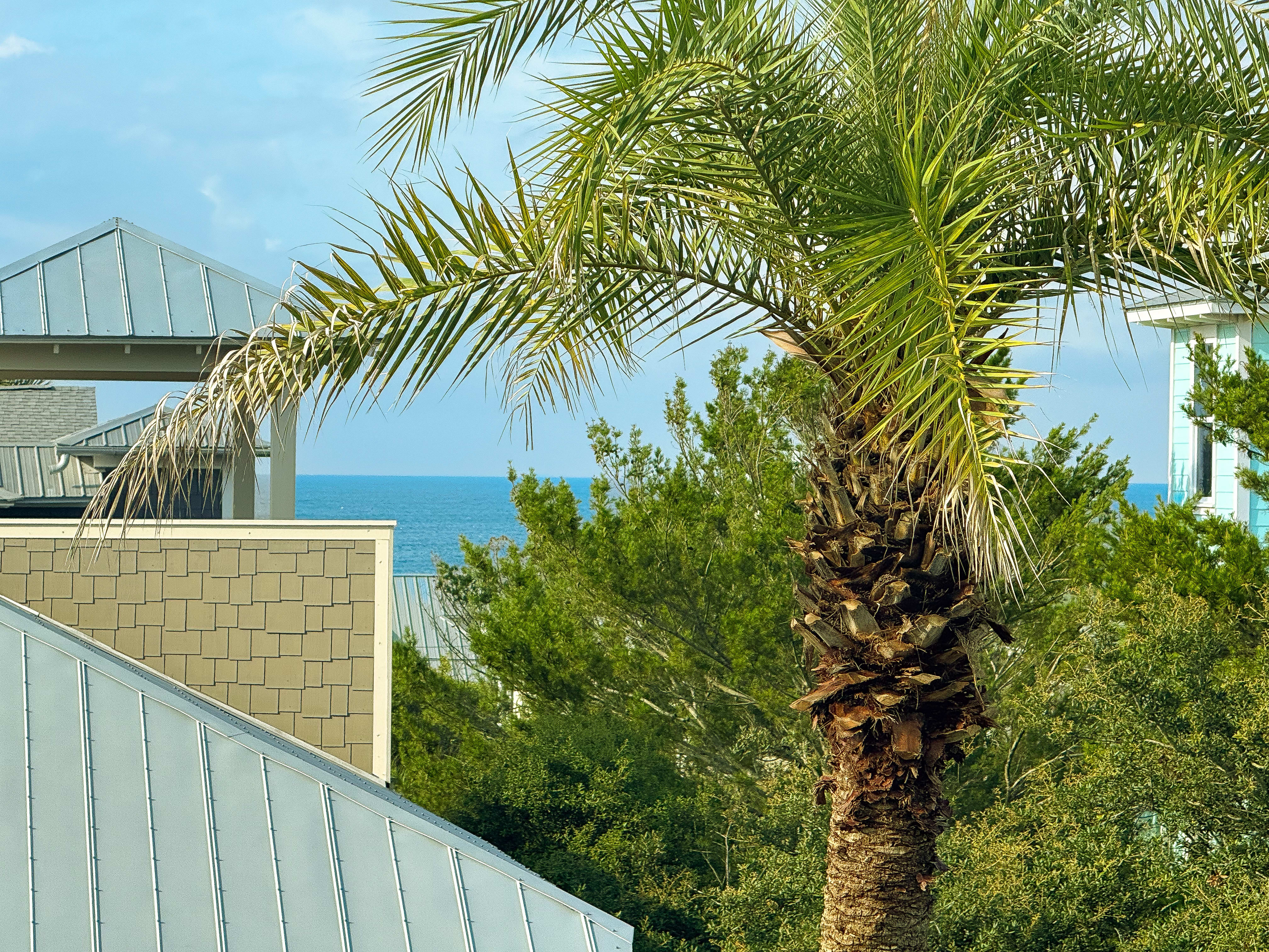 Peek A Boo Gulf Views from the Crows' Nest!