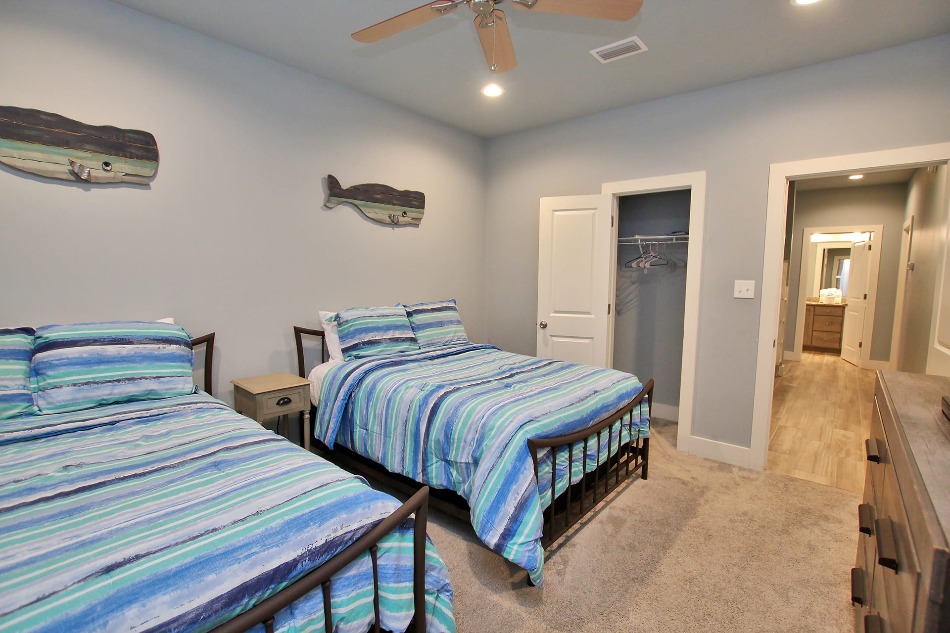 7 - Guest Bedroom 2 (2)