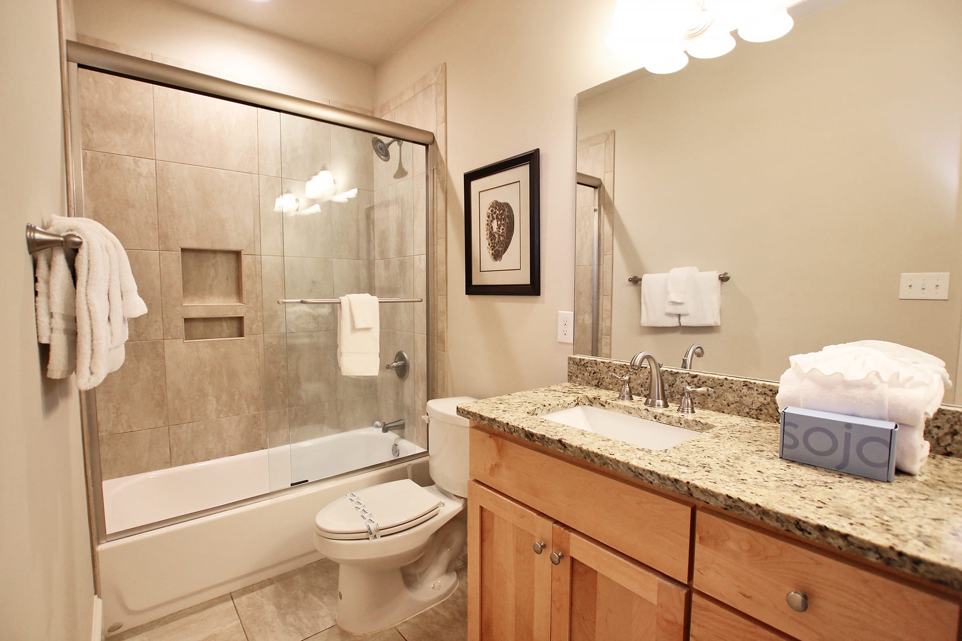 5 - Primary Bedroom (5)