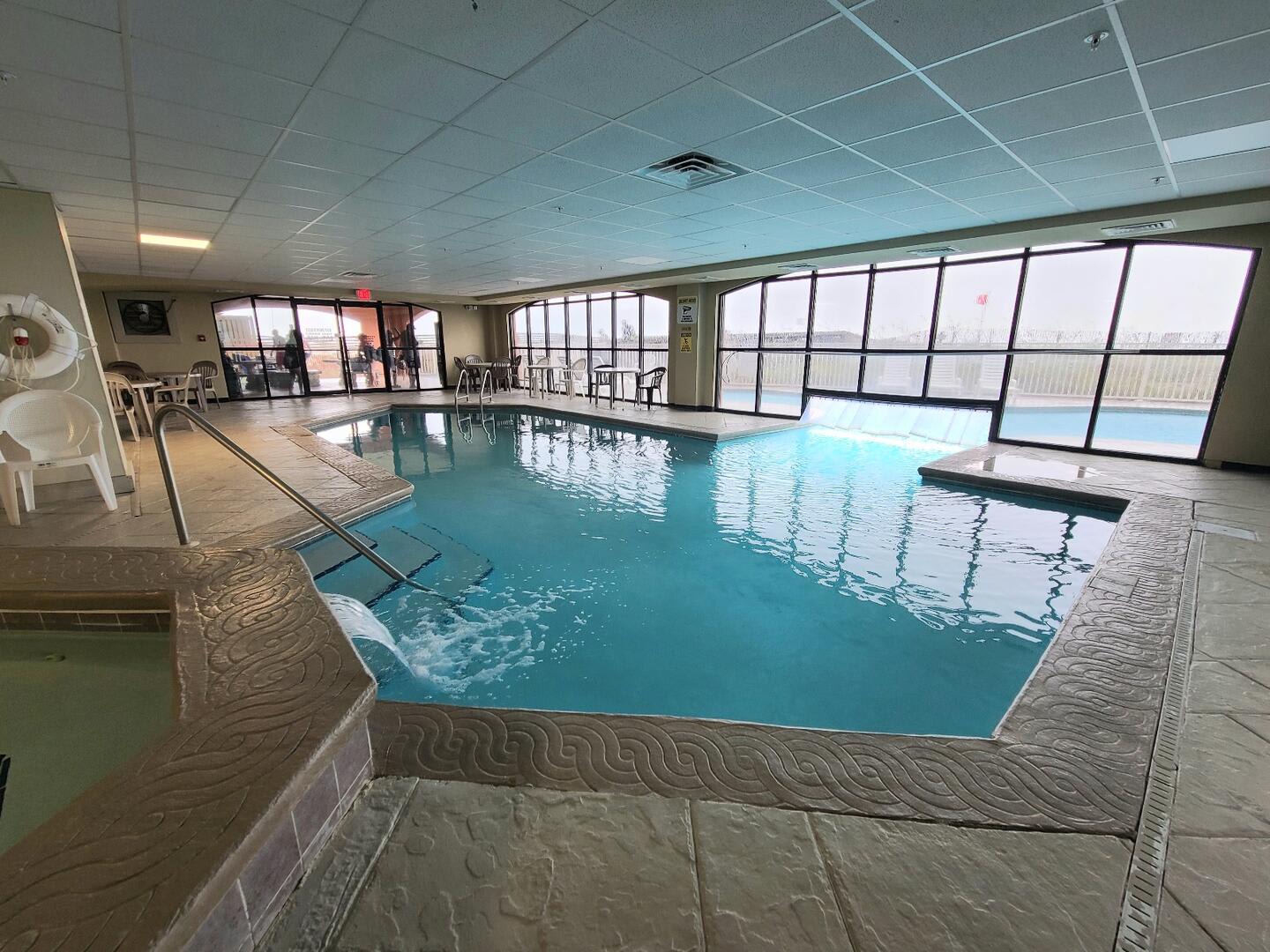 Indoor Pool (5)