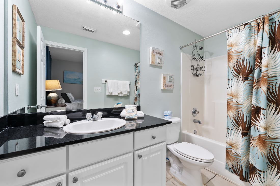 23 San Carlos Penthouse 5 Bathroom 2