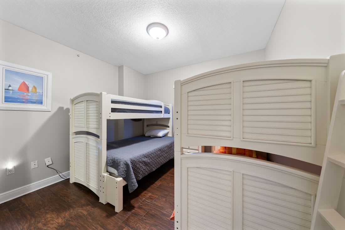 25 San Carlos Penthouse 5 Bedroom 3