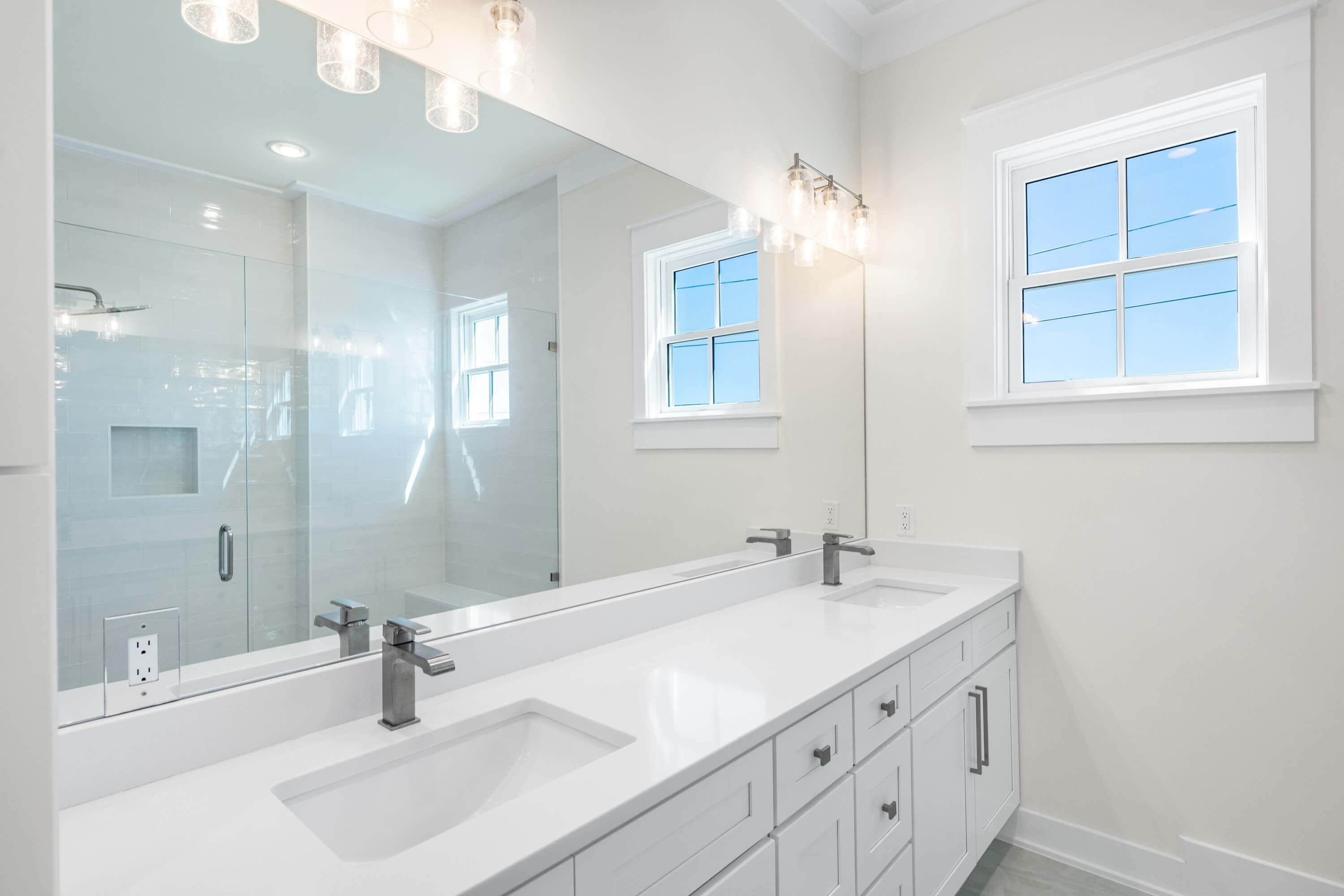 Ensuite spa bath with double vanity sink