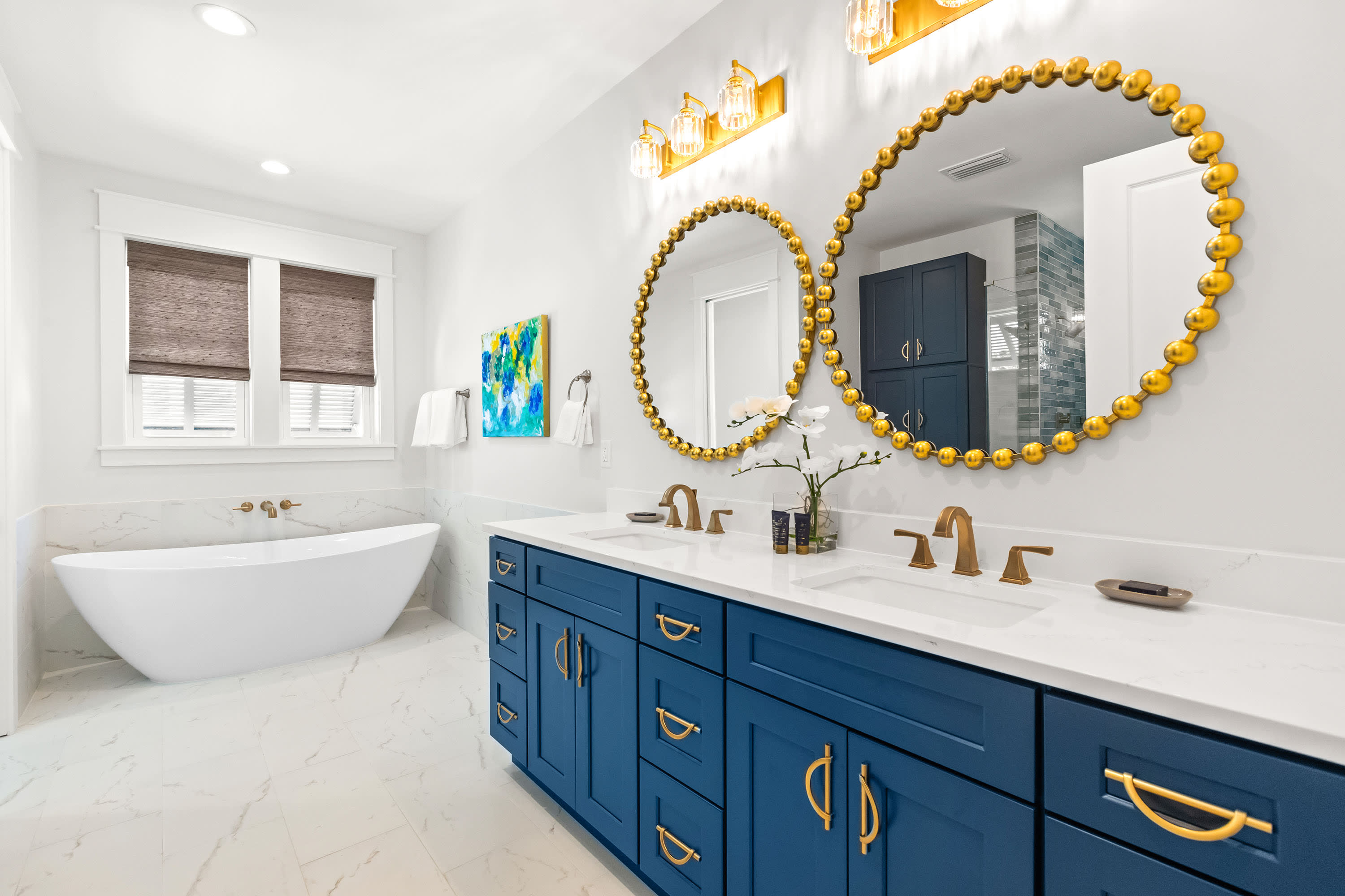 Ocean Blue Ensuite bath with tub and dual vanity sinks
