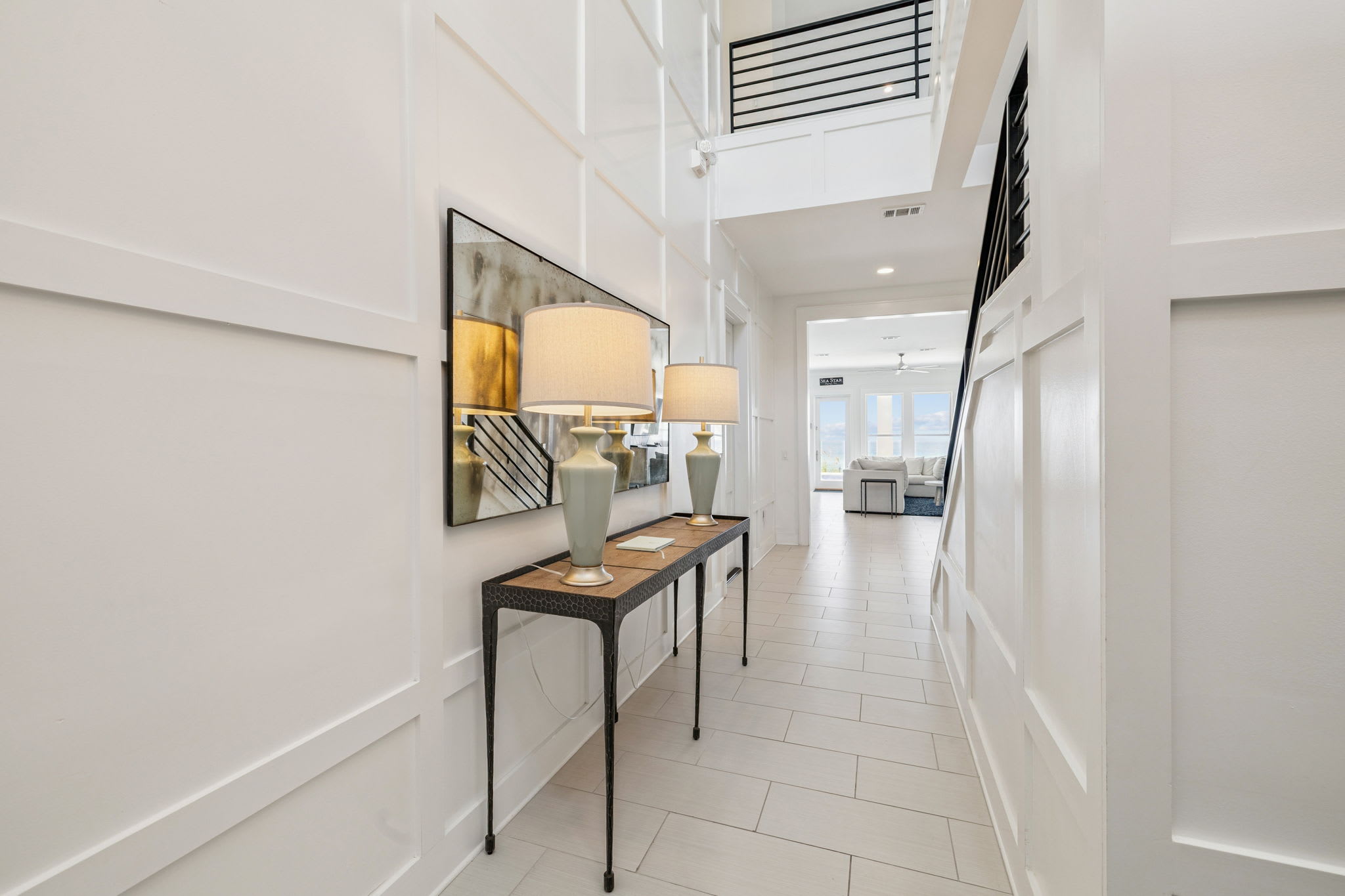 Inviting 1st Floor Entry