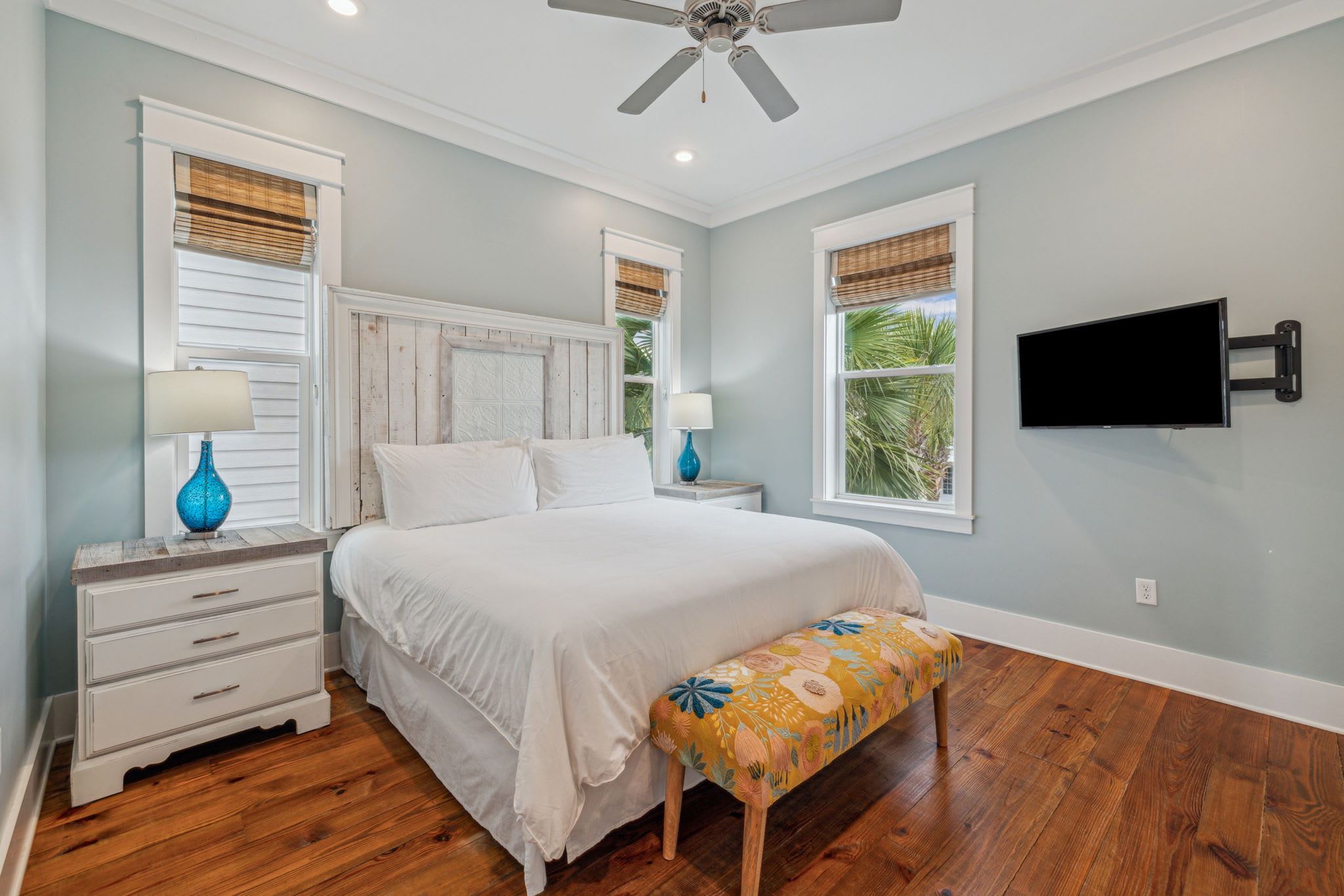 2nd Floor - King Guest Suite