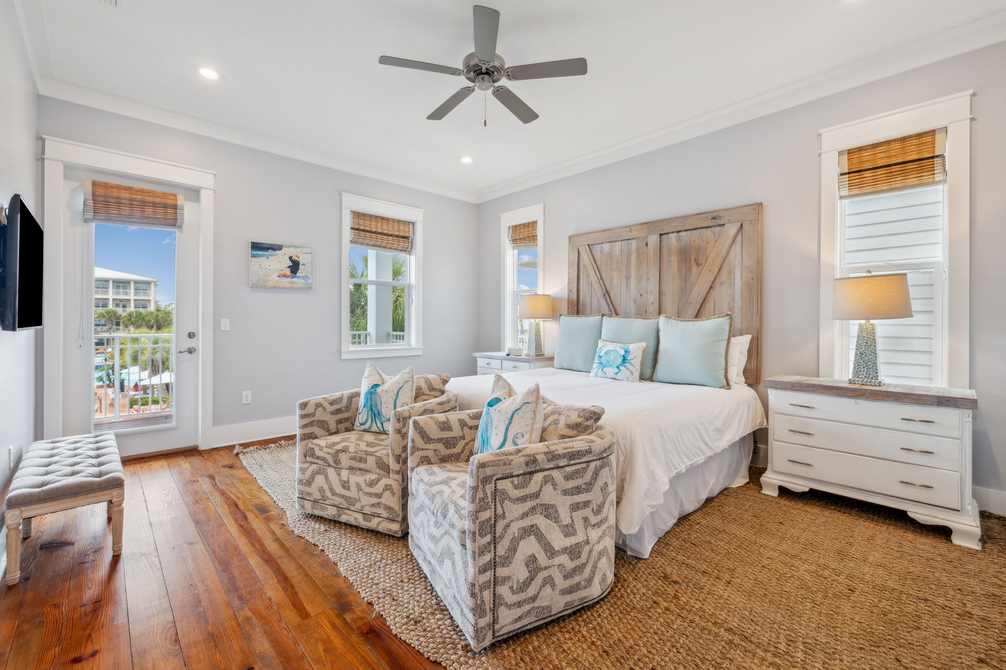 Primary King Suite - Private Balcony Access & Flat-Screen TV