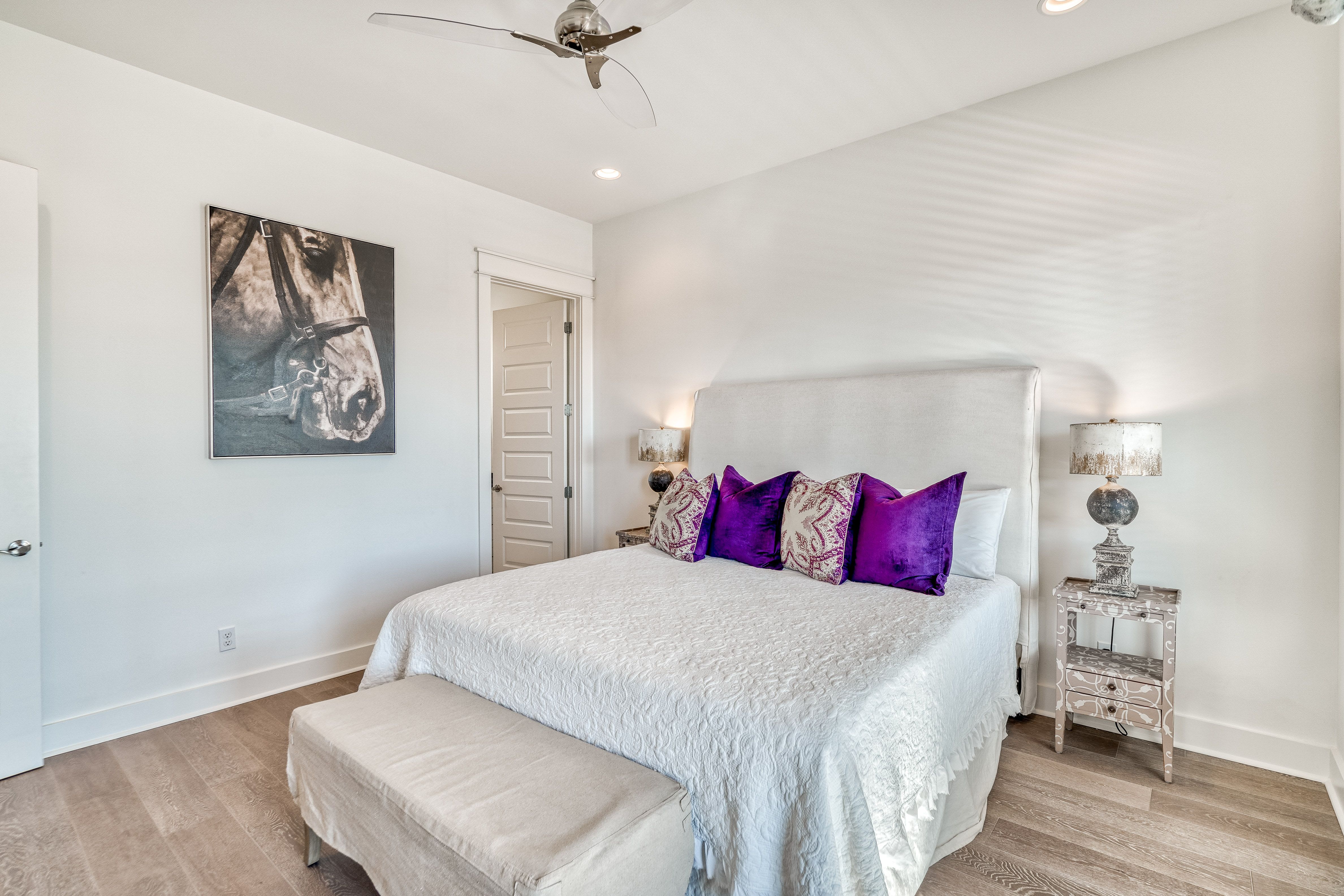 2nd Floor - King Guest Suite