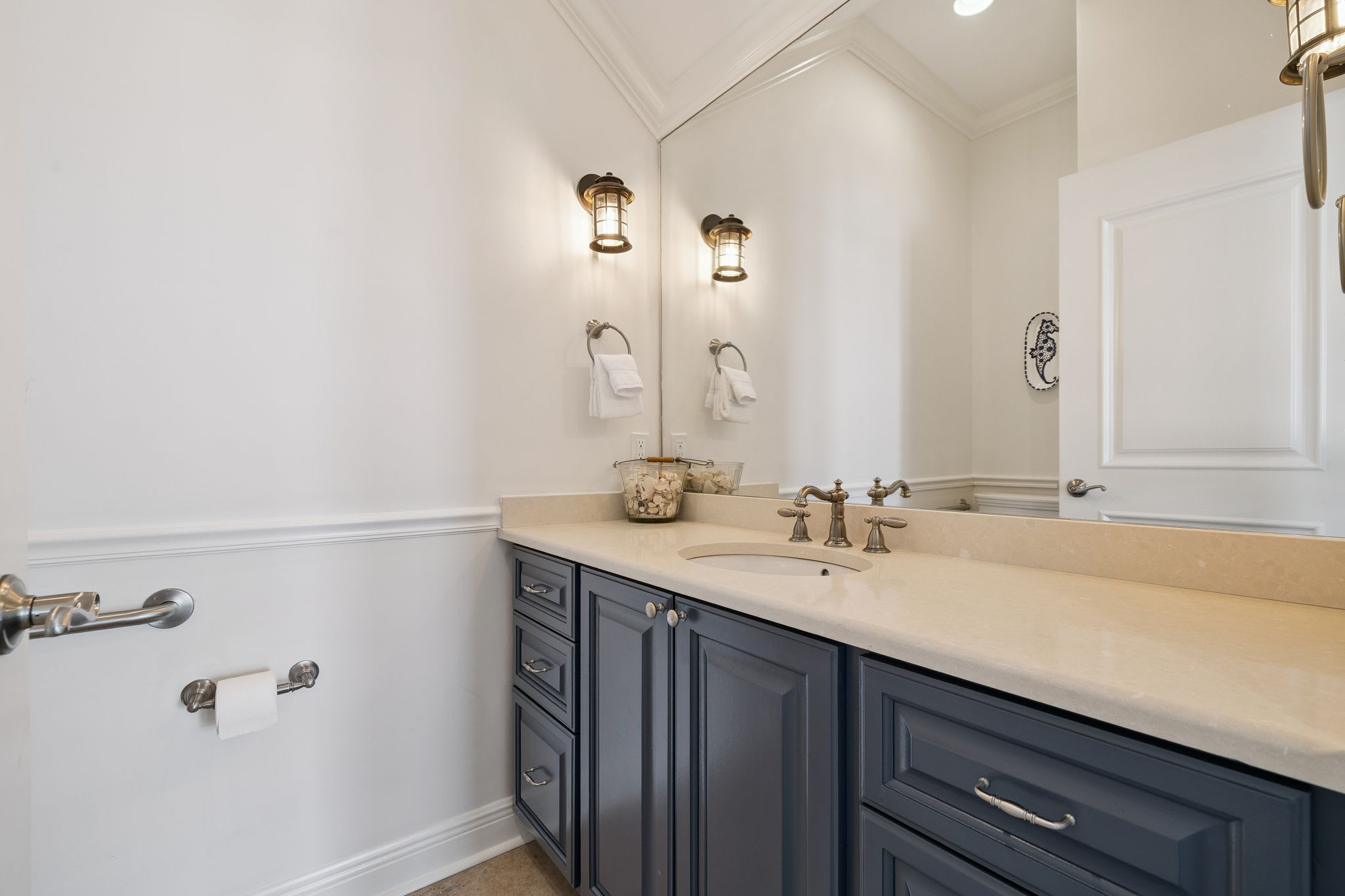 1st Floor - Powder Room