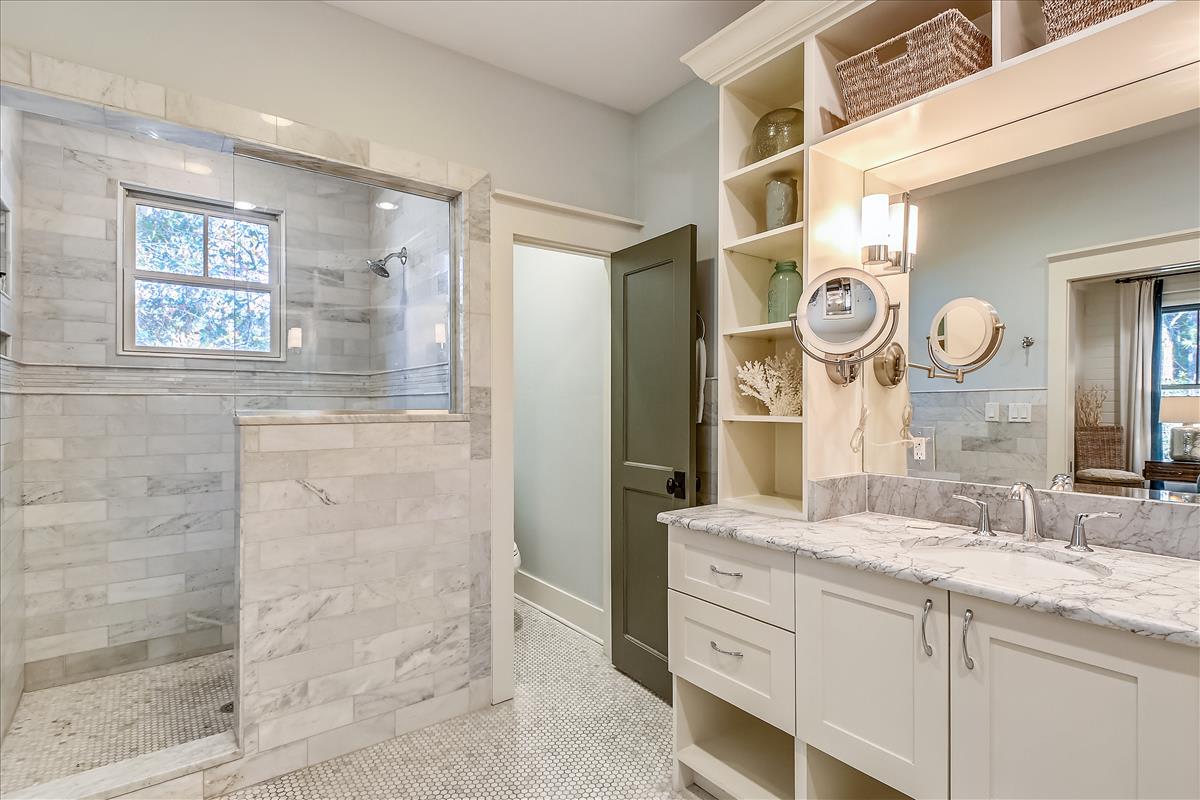 Primary En Suite - Featuring a Large Walk In Shower