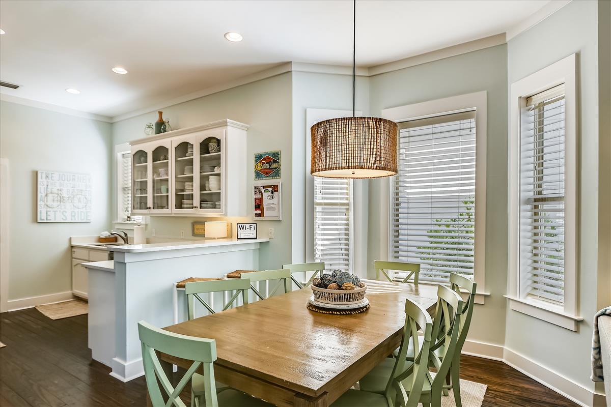 Dining - Offering Seating for Eight