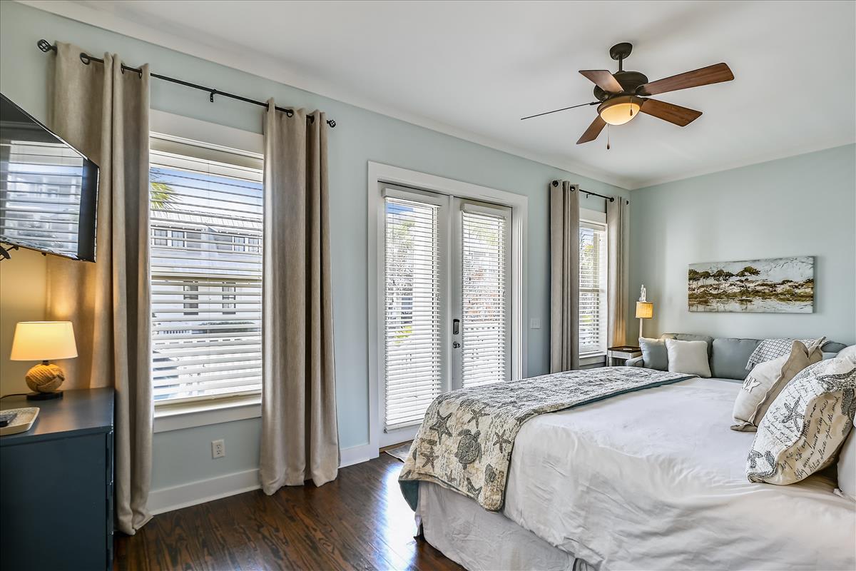 1st Floor Guest Bedroom - Furnished with a King Size Bed