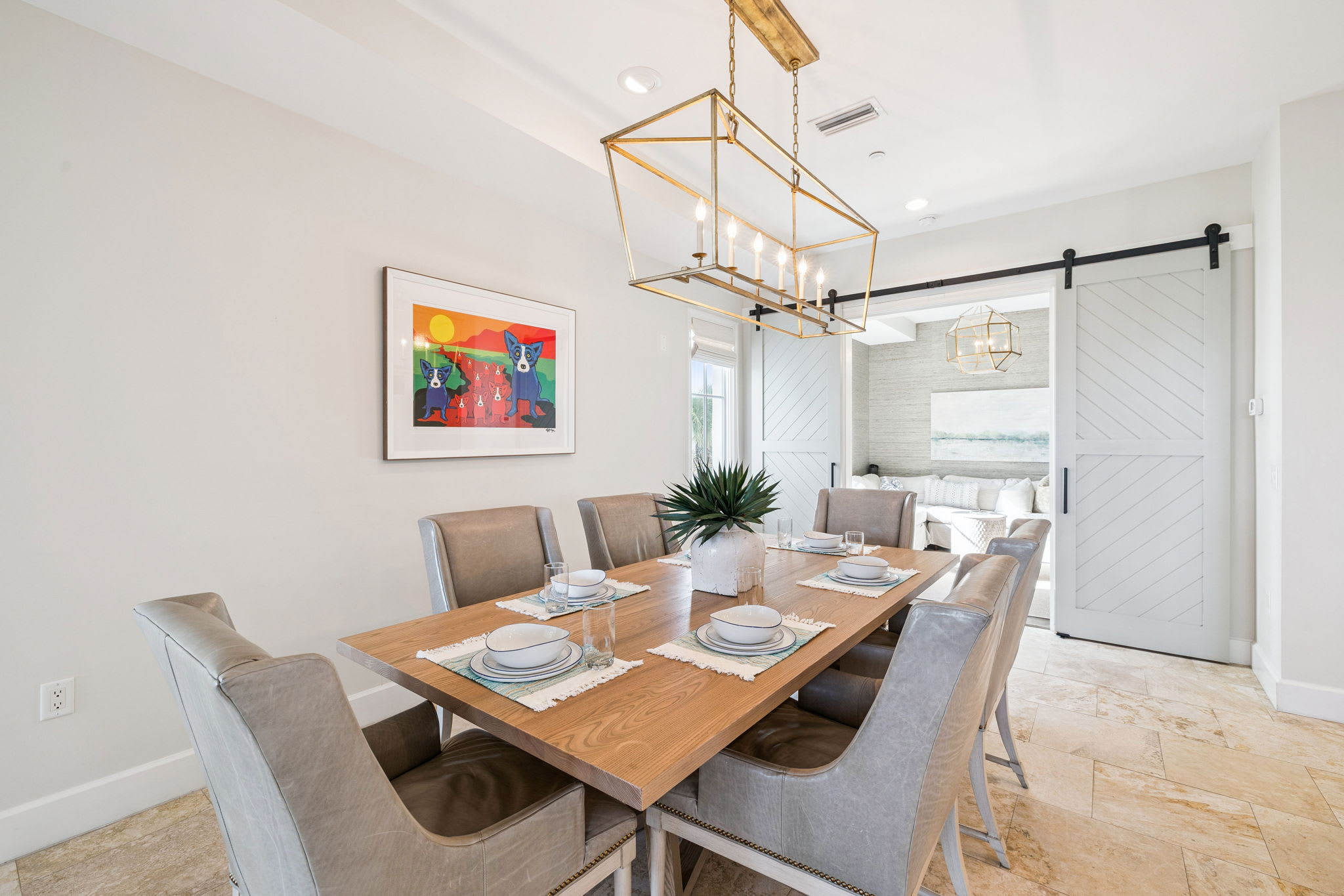 Formal Dining Area with Seating for 6