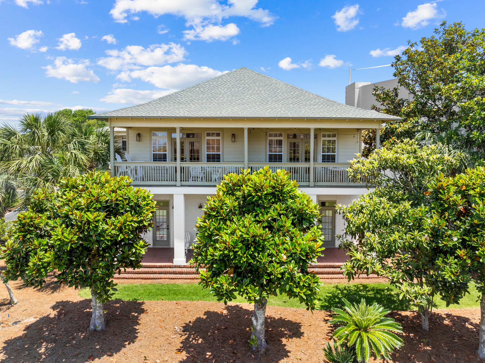 Welcome to 'Hidden Gem #6' in Seacrest West!