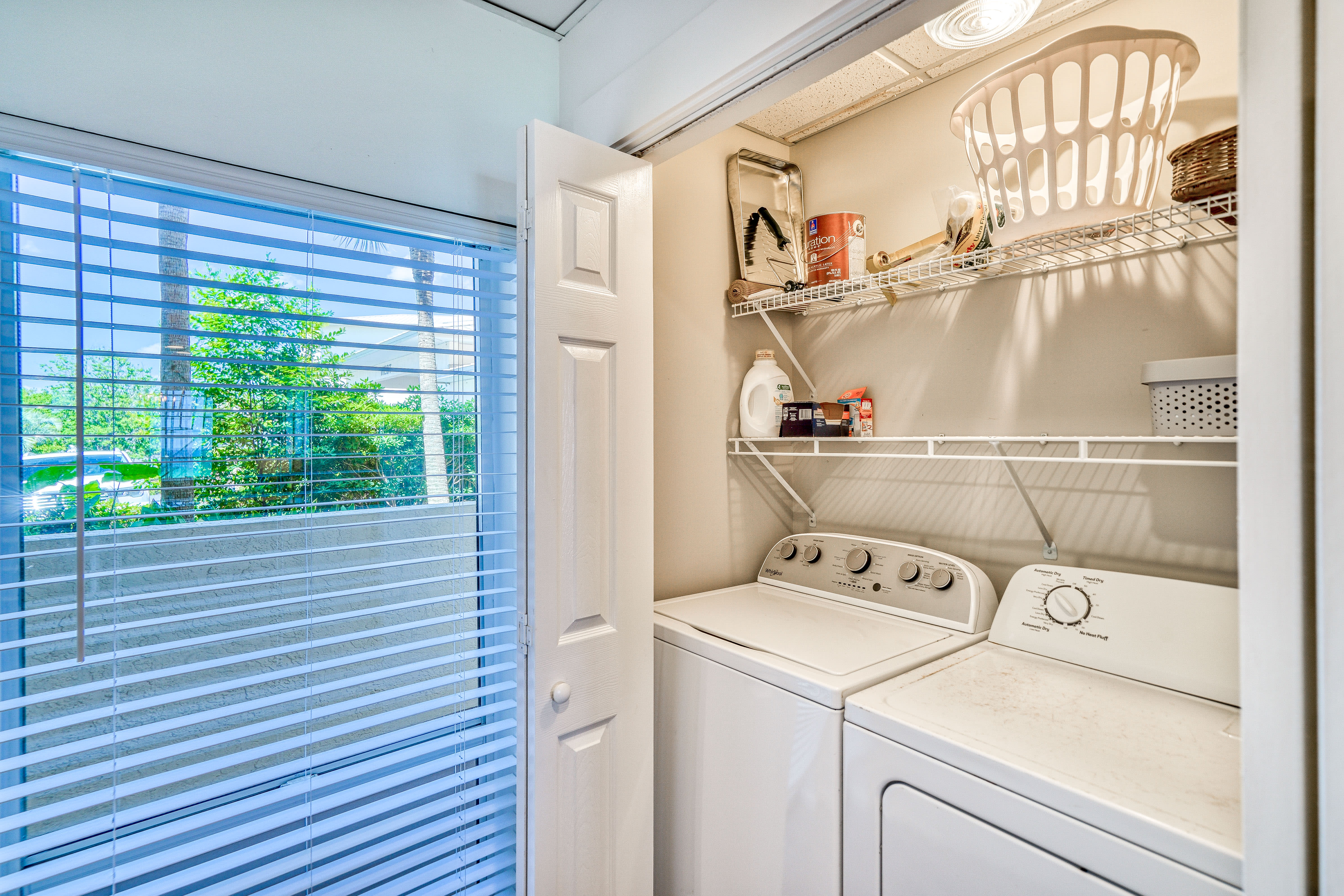 Full-Size Washer & Dryer off Kitchen
