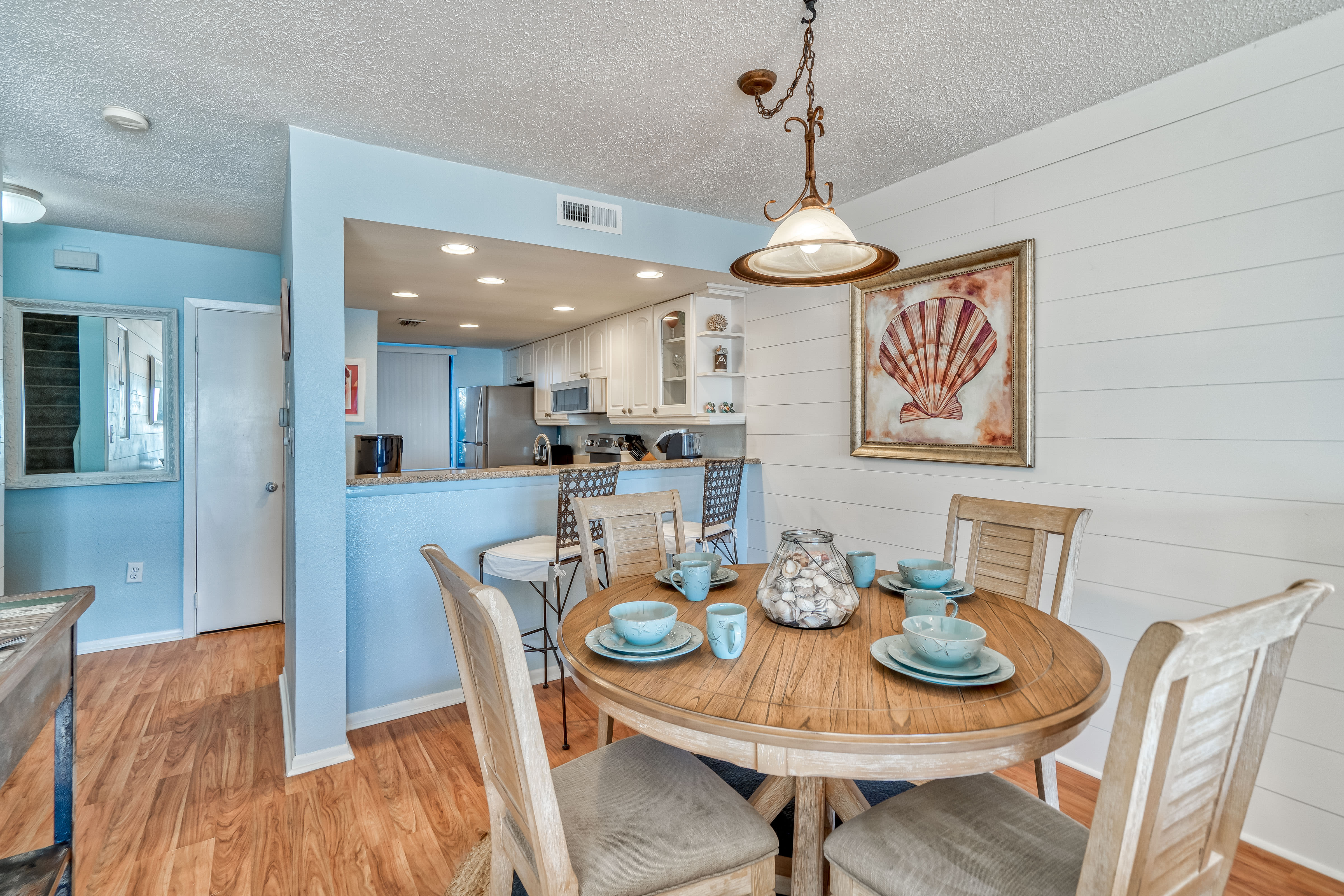 Dining Table for Four!