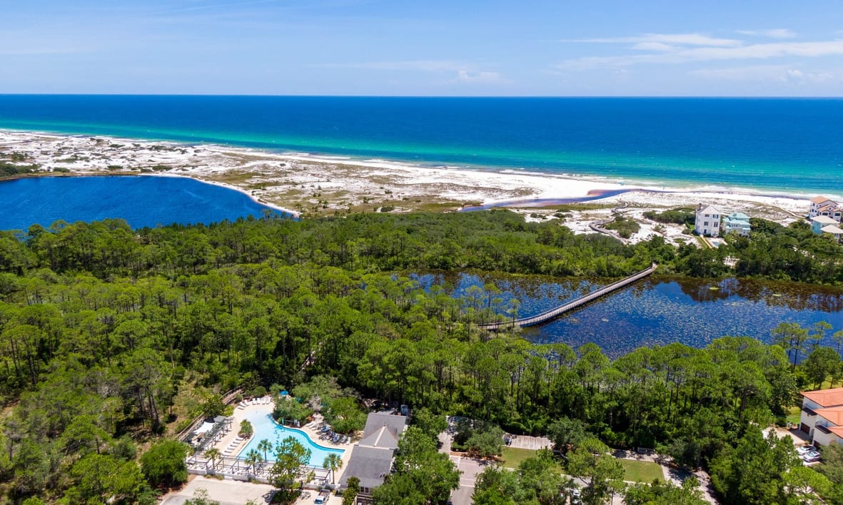 Beautiful Neighborhood of Watersound