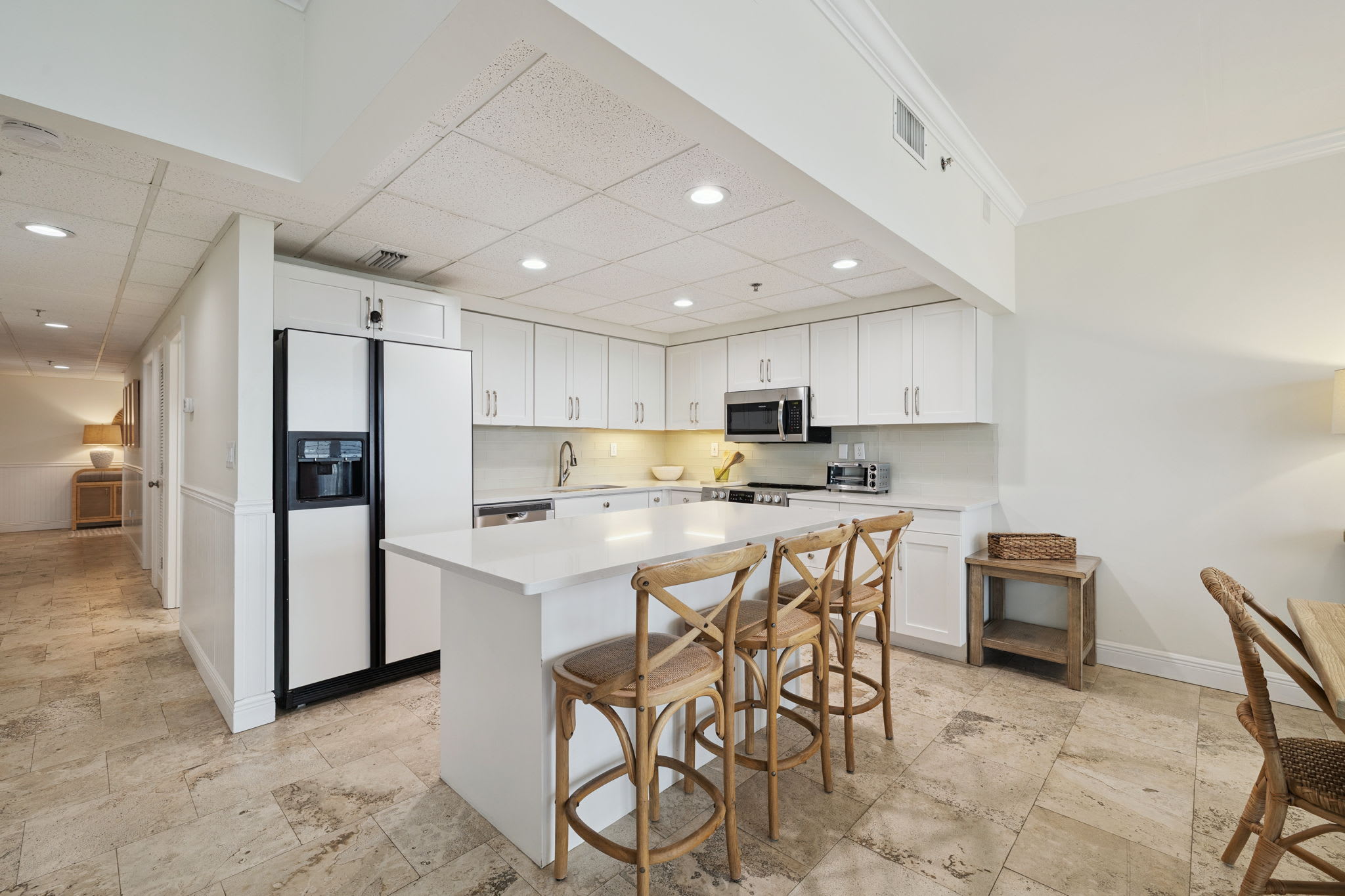 Spacious Kitchen - Perfect for Cooking Gourmet