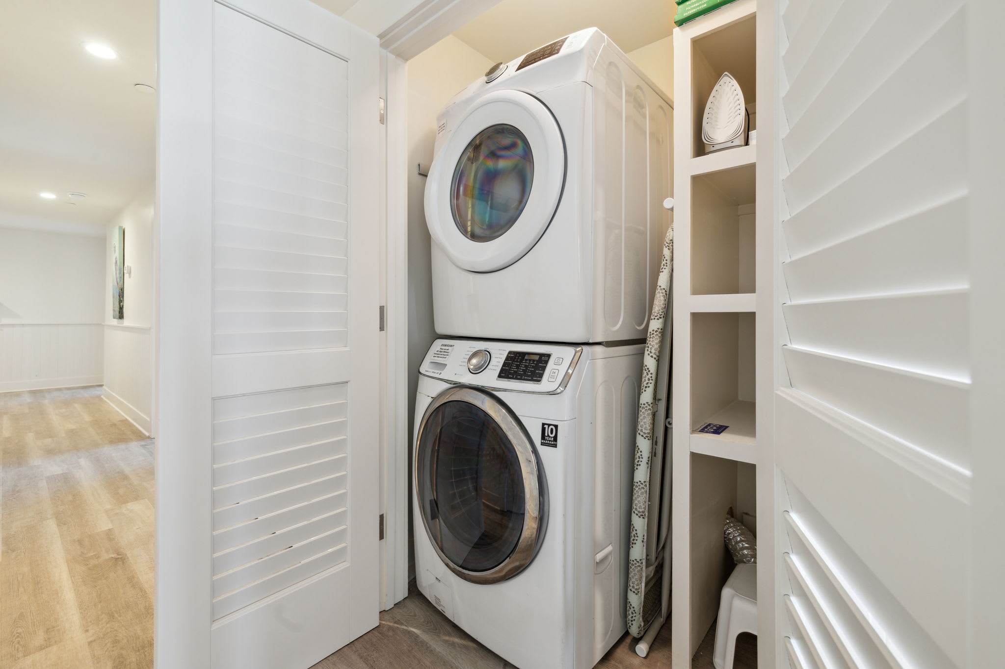 Stack Washer & Dryer In-Unit