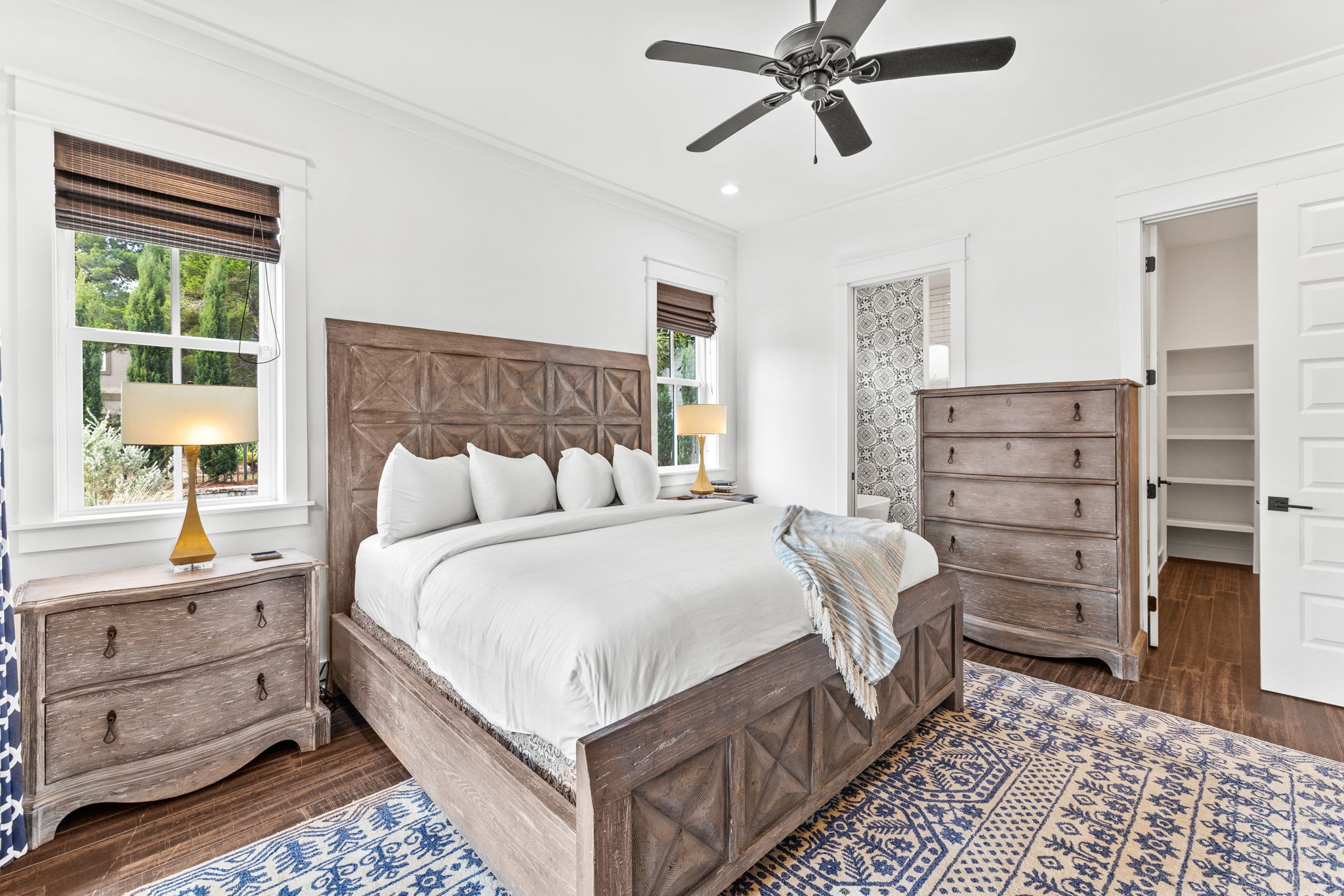 1st Floor - Primary Suite - King with Access to Pool