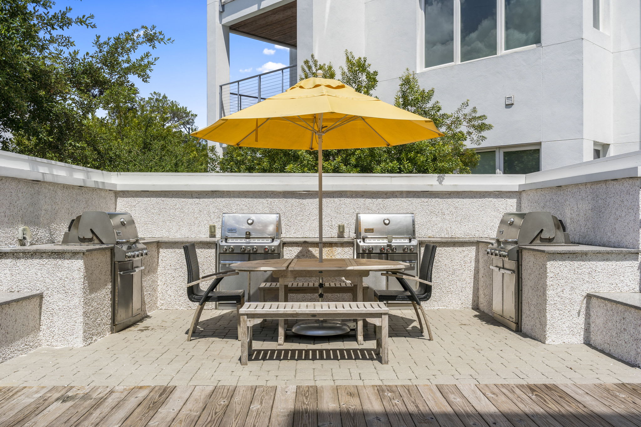 Grill Poolside While Soaking in the 30A Sun!