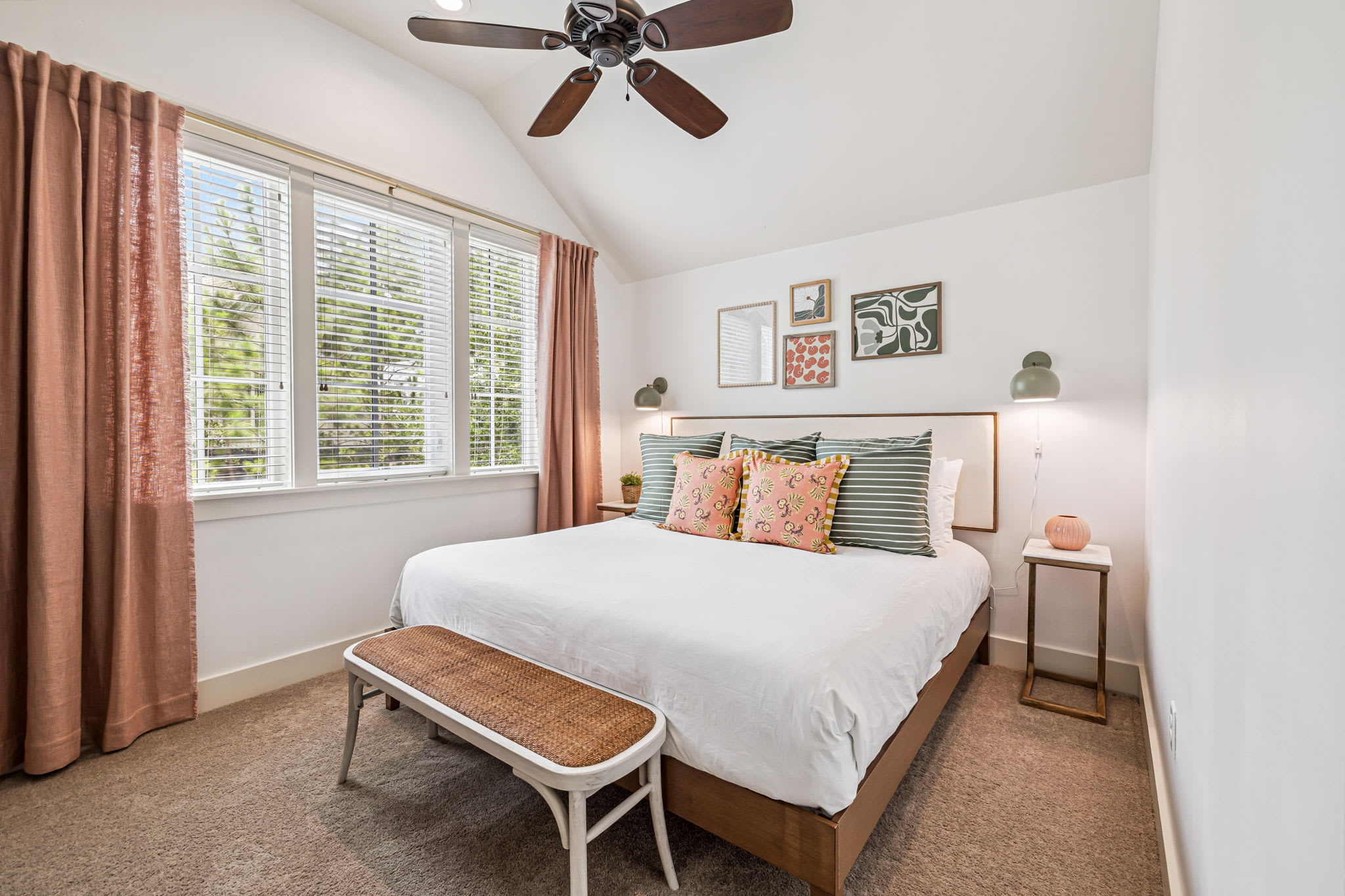 2nd Floor - King Guest Suite