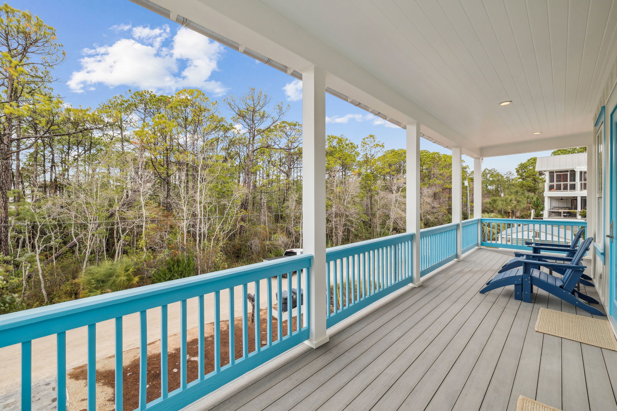Spacious Wrap-Around Balcony - Perfect for Morning Coffee