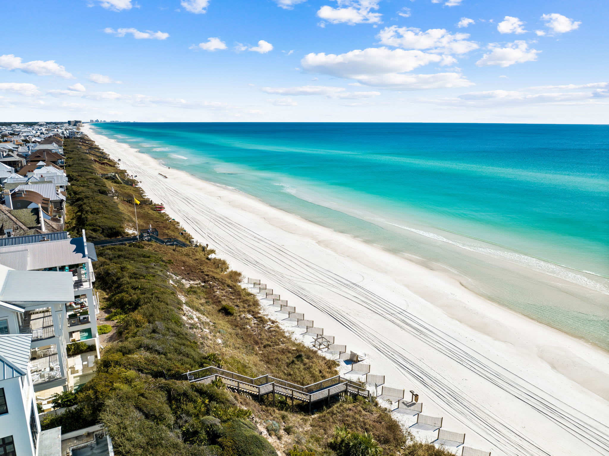 Private, Water's Edge Community Beach Access Awaits!