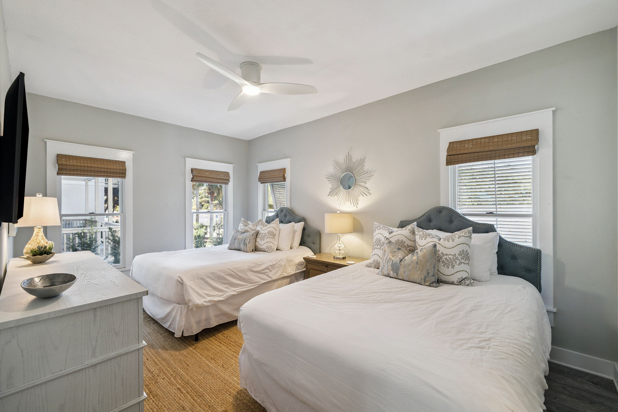 1st Floor - Queen Guest Suite