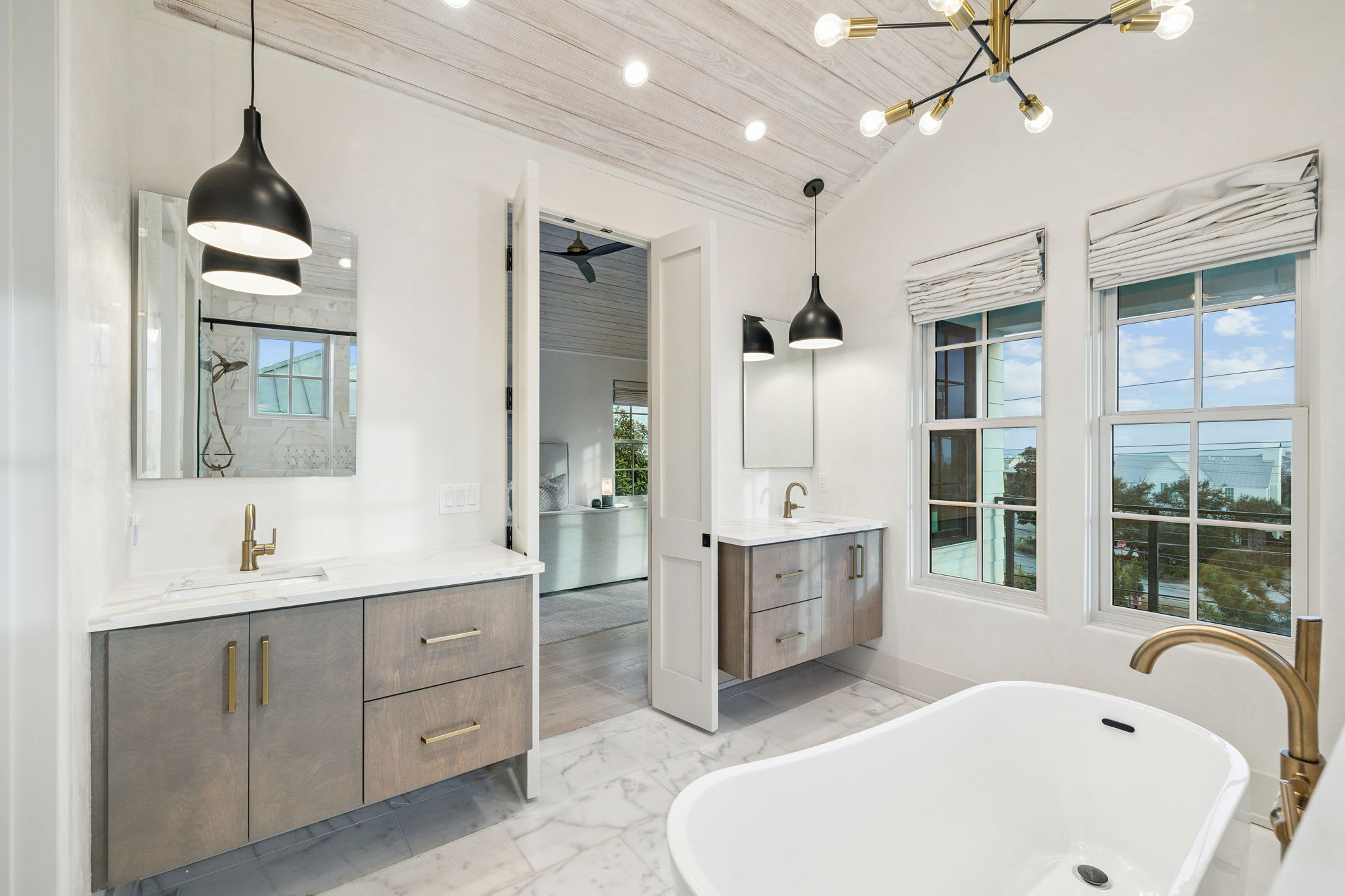 Spa Like Primary King En-Suite - Dual Vanities