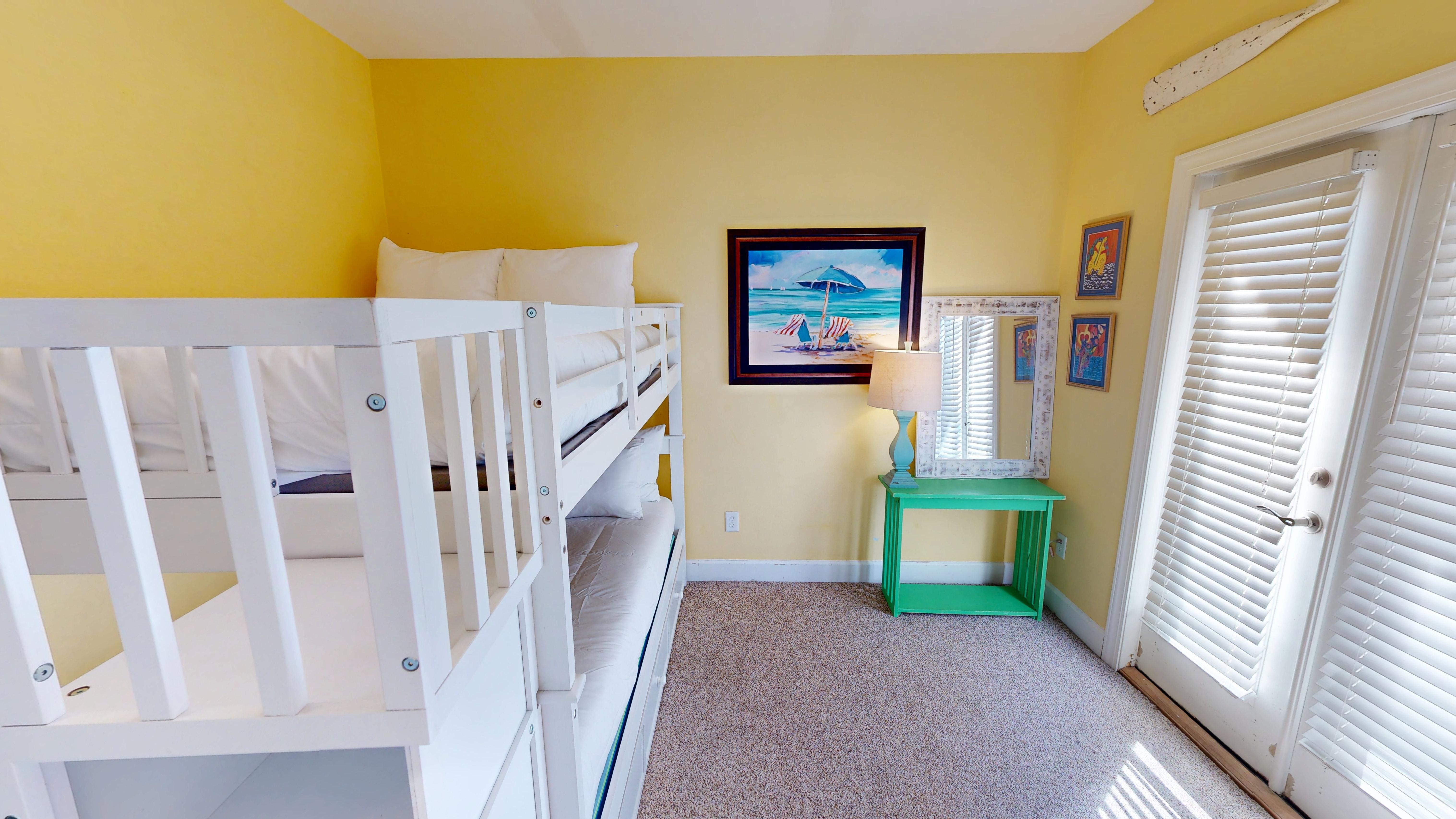 Guest Bedroom 2 (2nd Floor)