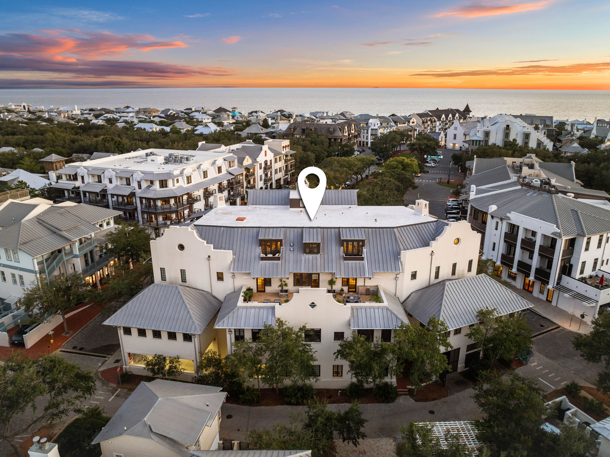 Book Your Next 30A Escape at '6 Barrett Place' Today!