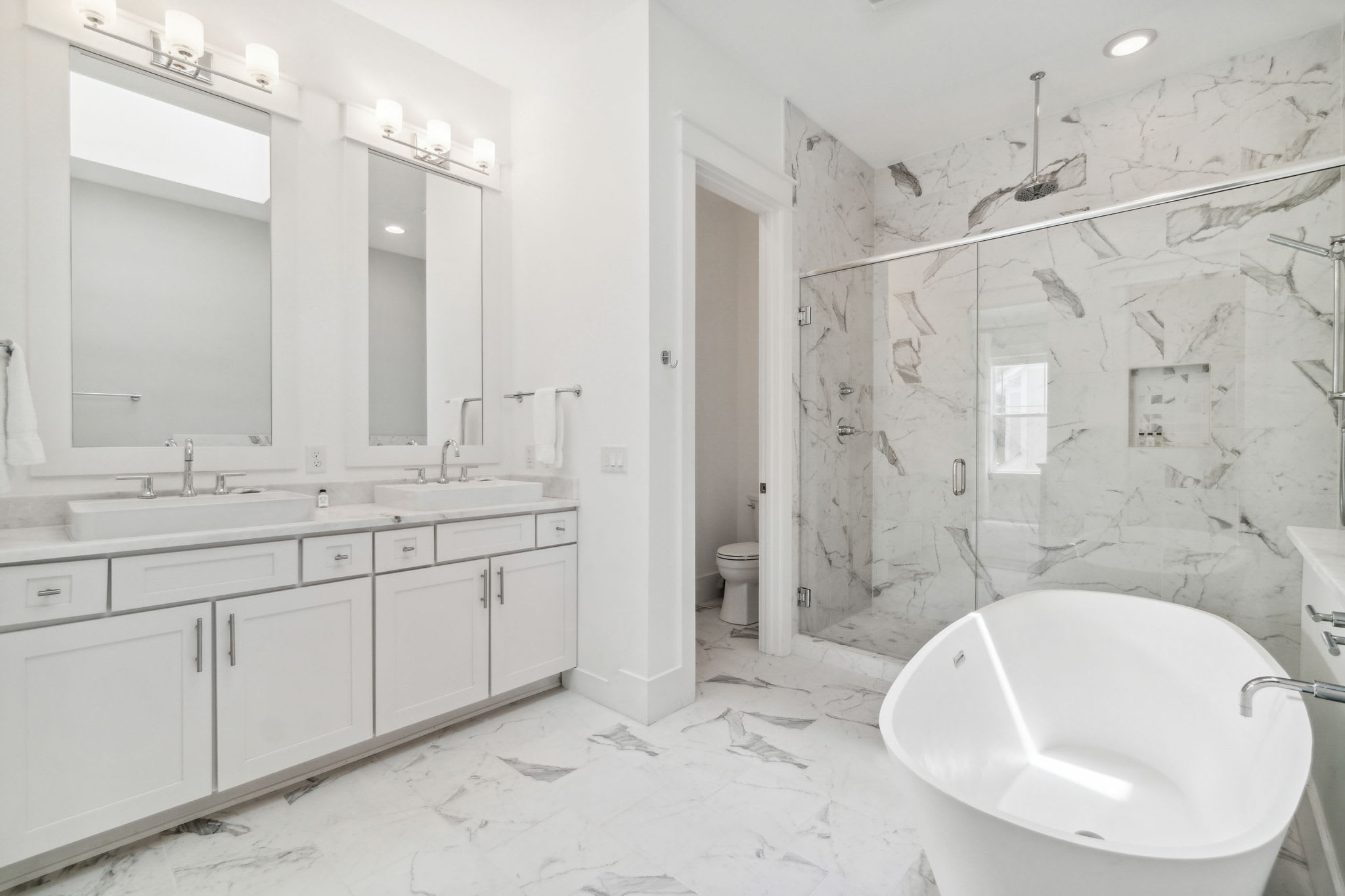 2nd Floor Primary En Suite